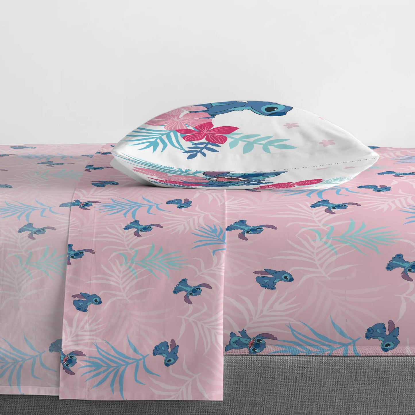 Jay Franco Kids Sheet Set with Fitted, Flat Sheets & Pillow Cover - Ultra-Soft Bedding with Pillowcase for Room Decor, Pink - Lilo & Stitch, 3 Piece Twin