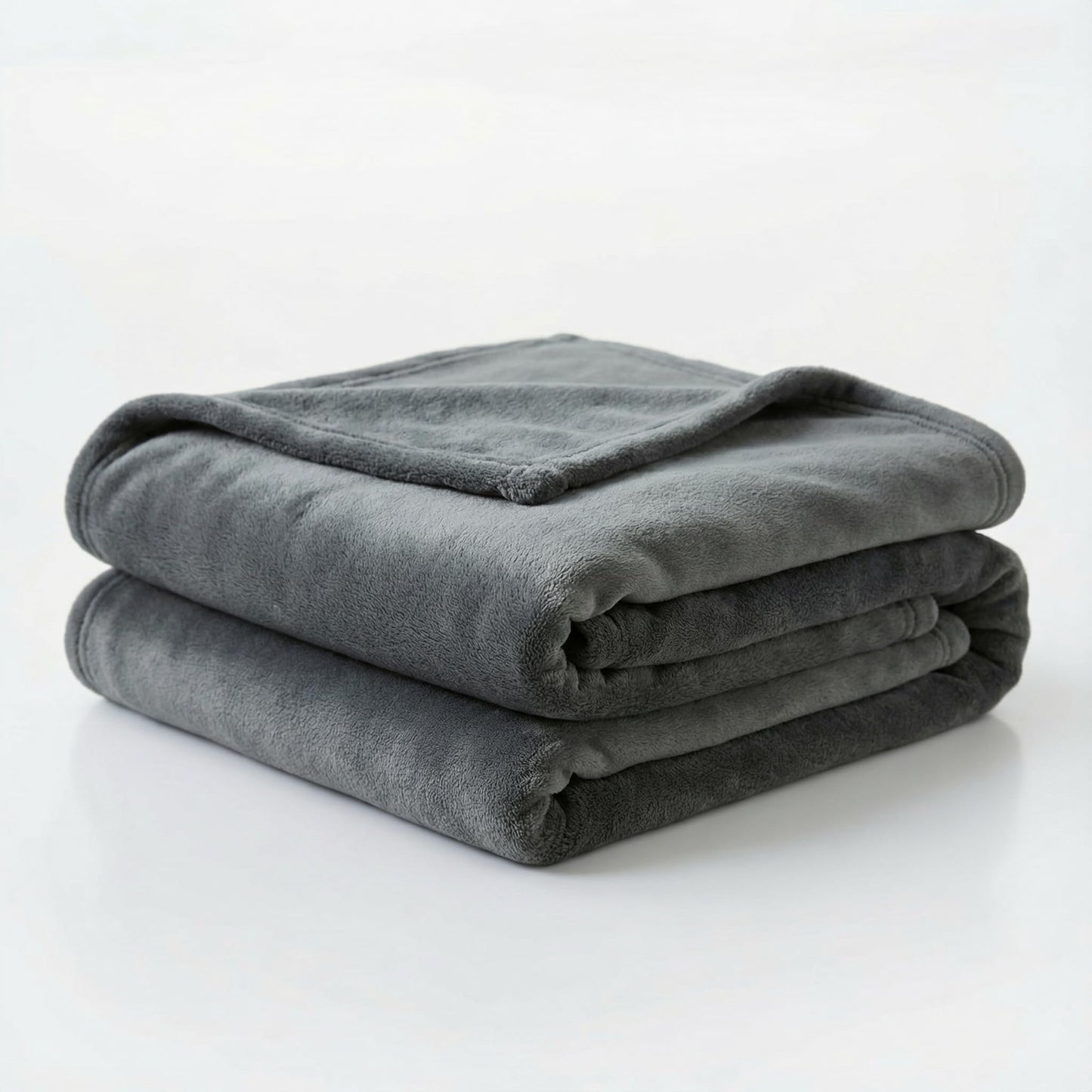 BAHALDEN Fleece Blanket Full/Queen - 80x90 Inch Lightweight & Buttery-Soft Throw for Bed, Sofa, Camping | 300GSM Cloud-Touch Microfiber | Cozy Essentials for Travel & Movie Nights, (Alloy)