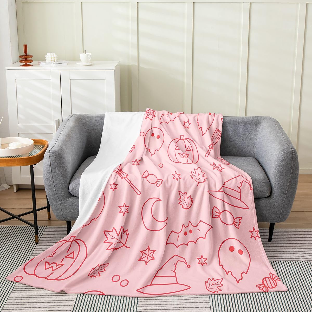 Feelyou Ghost Plush Throw Blanket Halloween Themed Flannel Blanket Throw 50"x60" Trick or Treat All Season Bat for Couch Bed Sofa Spooky Pumpkin Bedroom Decor