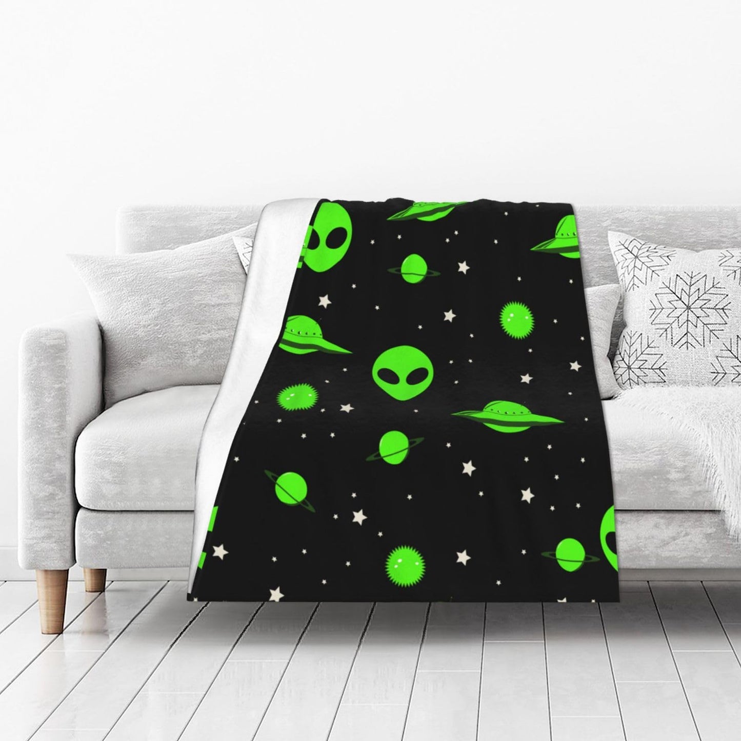 Green Alien Universe Wondrous Cosmos Planet and Stars Throw Blanket Gifts Soft Warm Fleece Blankets for Bed Chair Car Sofa Couch Bedroom 50 X40 Inch