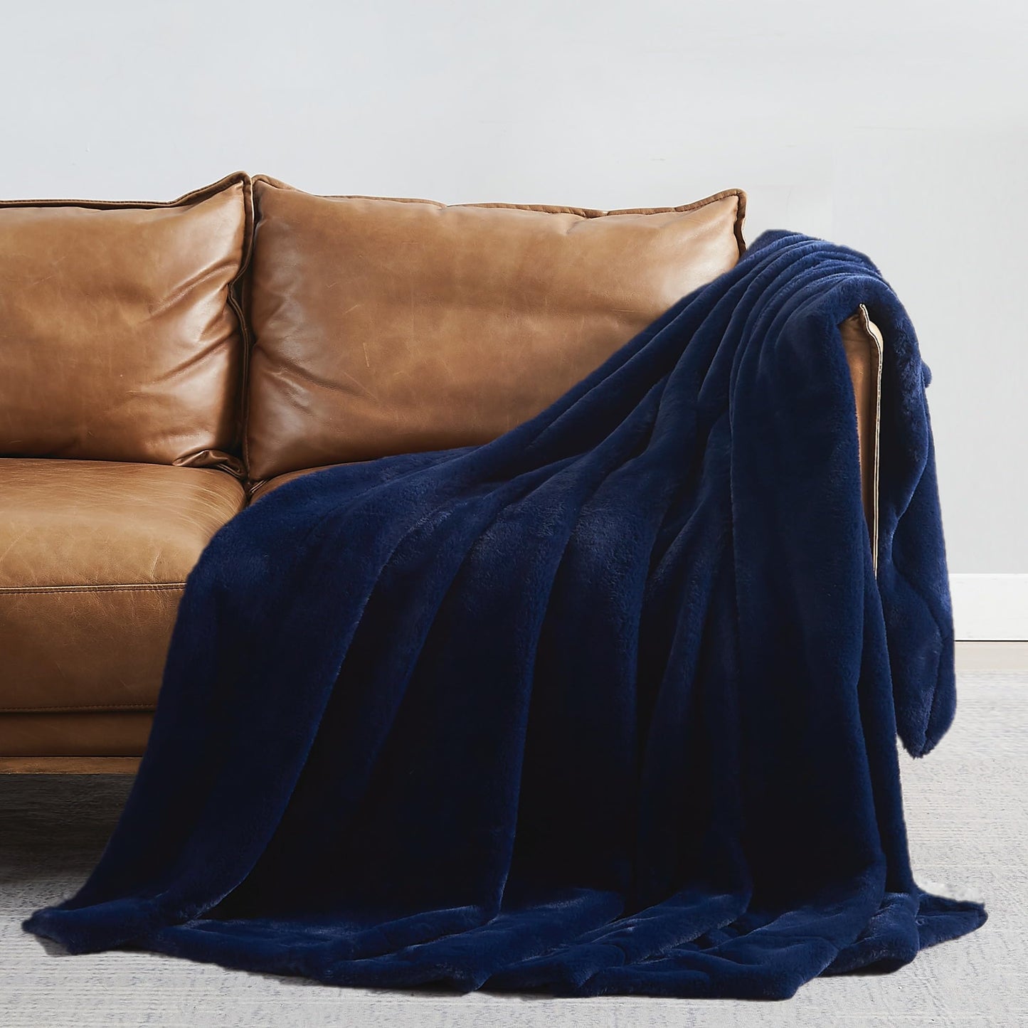 ROYAL VELVET Luxe Faux Rabbit Fur Navy Blue 60x70 Throw in Gift Box