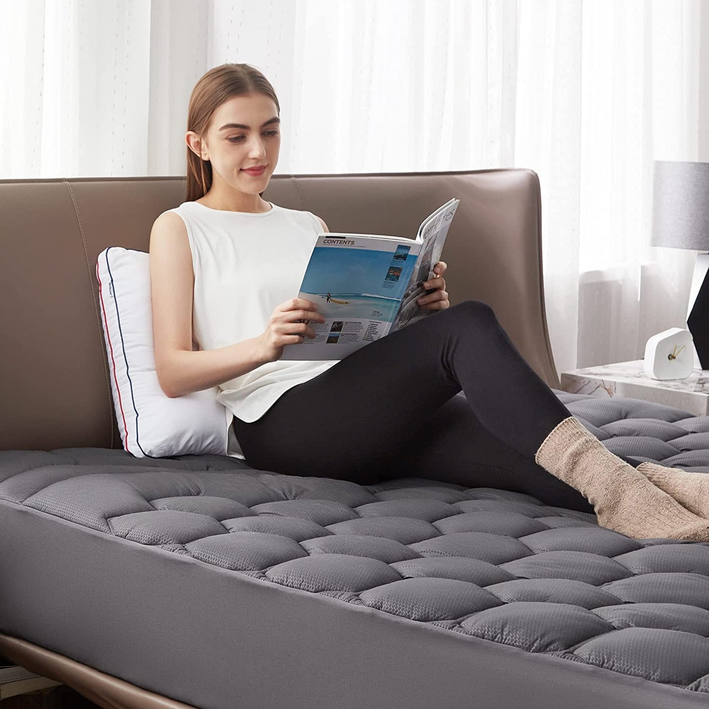 Bedsure King Size Mattress Pad - Soft Cooling Mattress Cover Padded, Quilted Fitted Mattress Protector with 8-21" Deep Pocket, Breathable Fluffy Pillow Top, Grey, 78x80 Inches