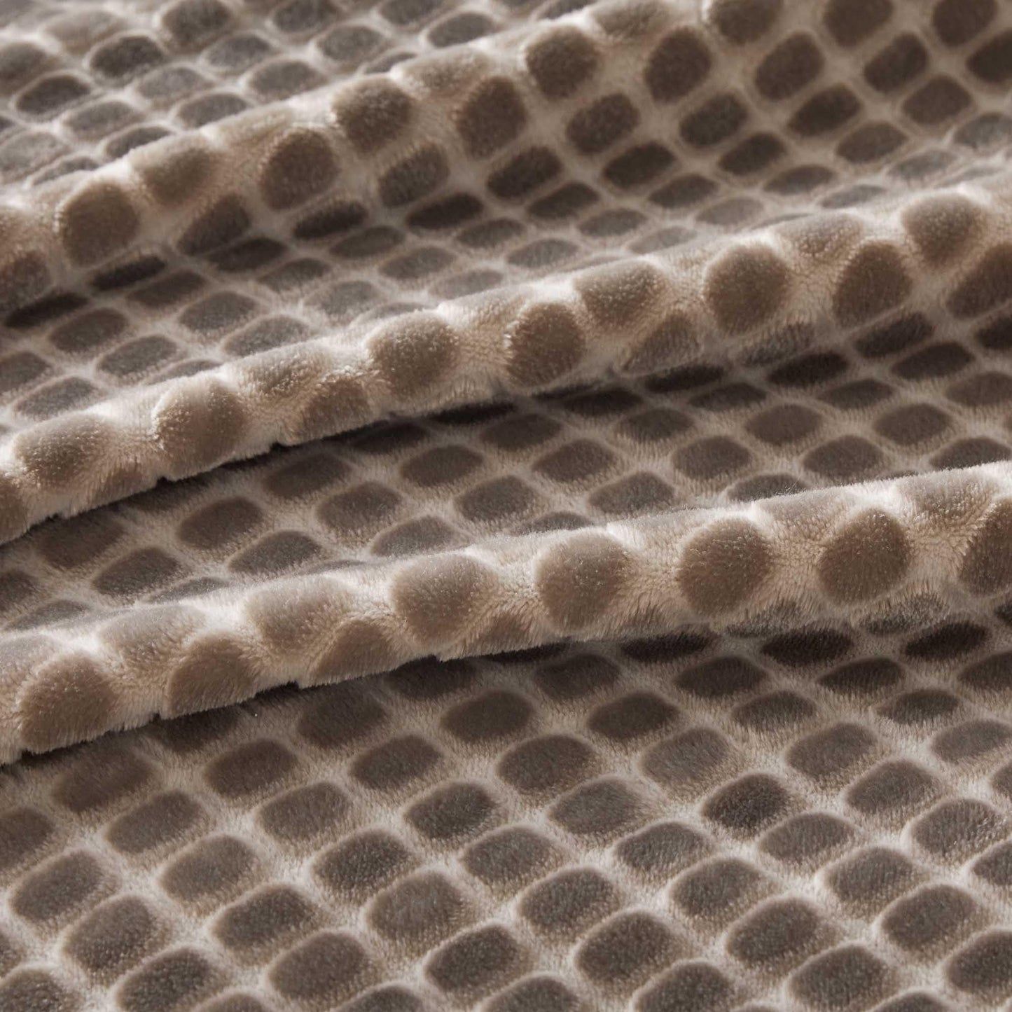 Oversized King Fleece Blanket 120x138 Inches, Seamless Soft Cozy 3D Jacquard Flannel Blanket 10'x11.5' Extra Large for Bed, Sofa, Travel & Camping, California King Throw, Taupe - Oval Pattern