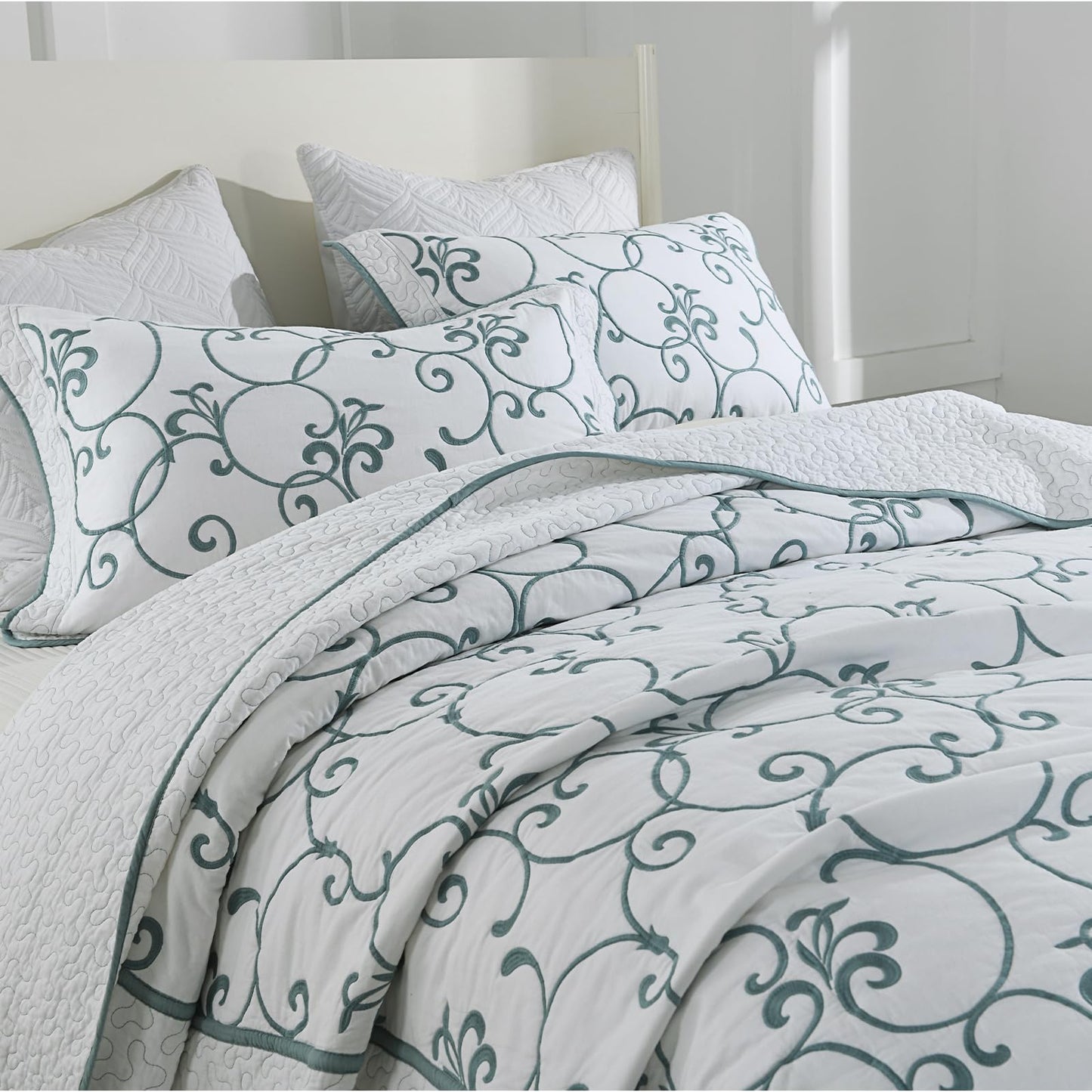 Finlonte Oversized King Bedspread 120"x120" - 100% Cotton Vine Embroidery King/Cal King Quilted Bedspread, White Bedspread Coverlet Blue Vine, Lightweight Extra Large Quilt Set with 2 Pillowshams