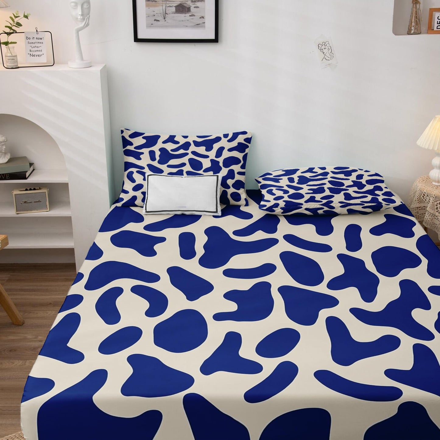 zcsm Cow Print Sheets Queen Sheet Set - Blue and White Cowhide Bed Sheets, Soft Microfiber & Deep Pocket & Wrinkle Free Bedding Sheets & Pillowcases, 1 Fitted Sheet, 1 Flat Sheet, 2 Pillow Cases