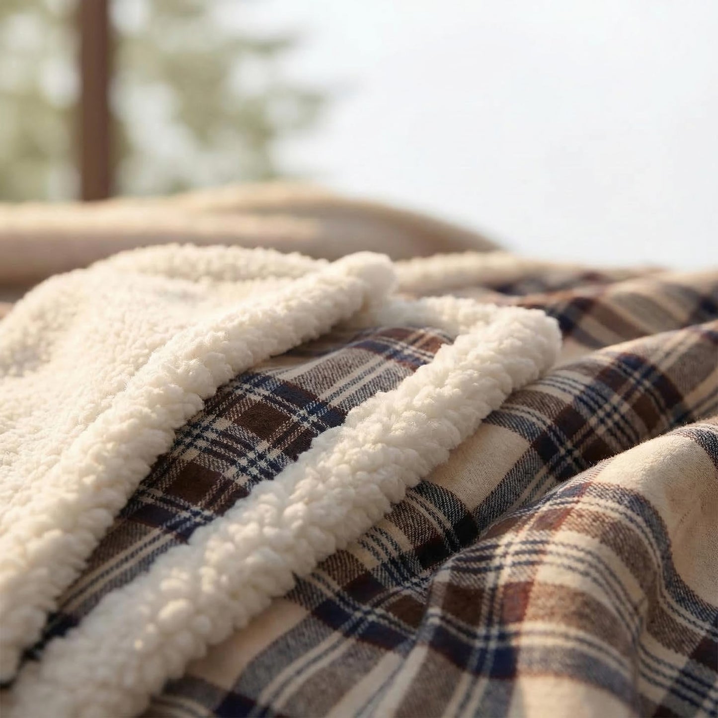 Eddie Bauer - Sherpa Throw Blanket for Couch 50x60 – Ultra Soft Reversible Fleece & Plush Sherpa Blanket, Warm Cozy Plaid Throw Blanket for Sofa, Bed, Living Room, Cabin Decor