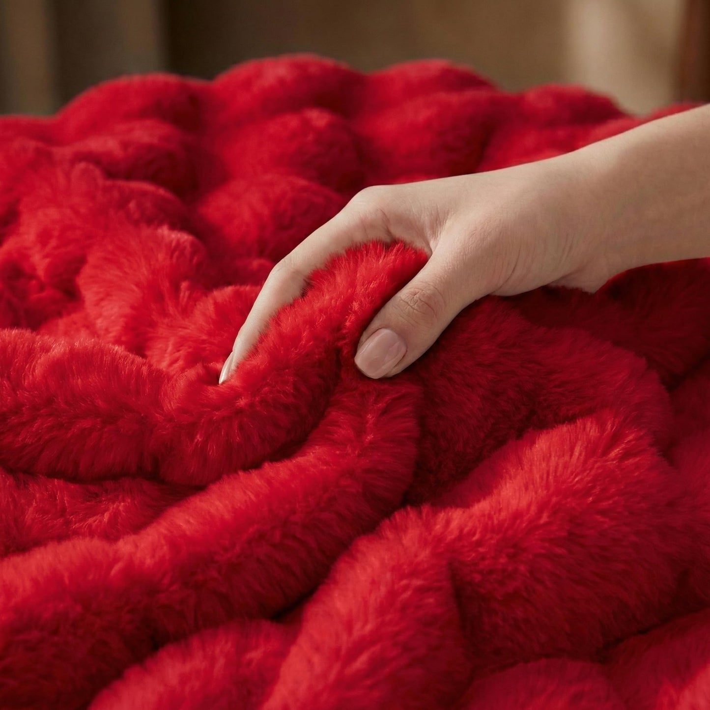 Leximan Cozy Faux Fur Throw Blanket for Couch, Reversible Plush Fluffy Decorative Bubble Throw for Sofa and Living Room, Soft Lap Blanket for Bed, Dog & Cat (Red, 40''x50'')