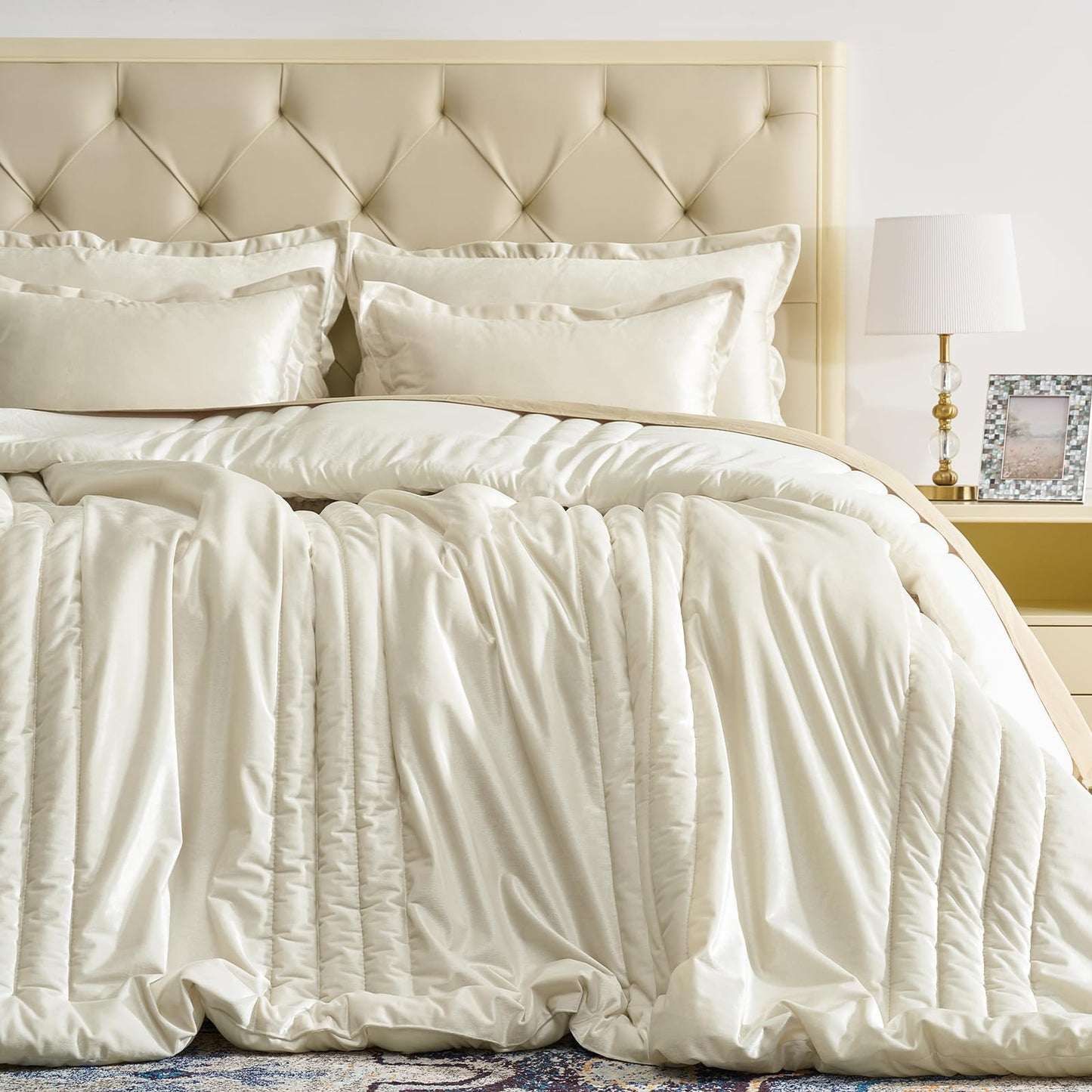 Bedding Velvet King Comforter Sets: Ivory 3 Pieces Luxurious Ultra Soft Bed Set Suitable for All Seasons - Cream White Cozy Striped Modern Rustic Lightweight Men Women Bedroom Comforters with 2 Shams