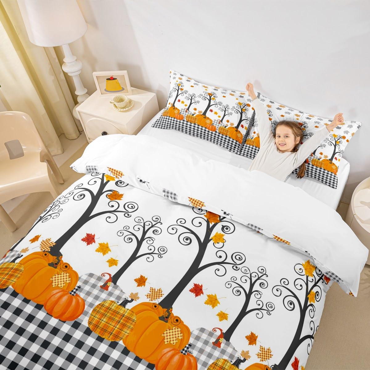 Pumpkin Autumn Duvet Cover Set King Size,Kids Adults Bedroom/Farm Halloween Decor,Black White Plaid Bedding Set,Maple Trees Fall Leaves Comforter Cover,Rustic Orange Quilt Cover,3pcs,2 Pillowcases