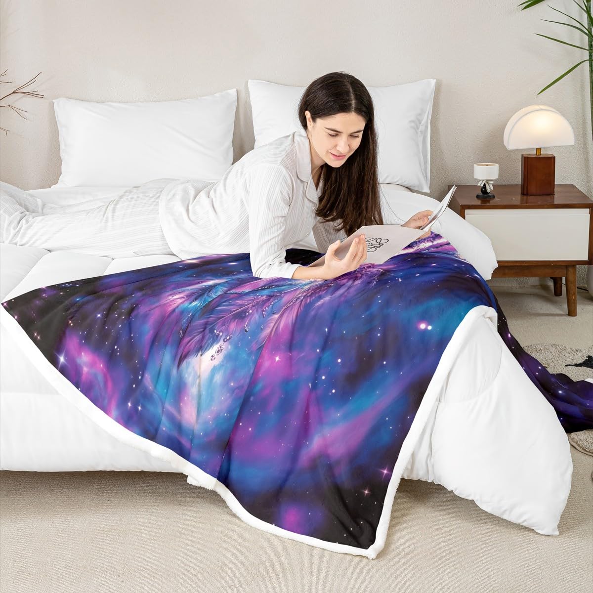 Erosebridal Twin Size Wolf Fuzzy Plush Throw Tribal Animal Fleece Blanket Bohemian Feather Wildlife Sherpa Blanket for Kids Adult Women Men Starry Sky,Purple Decor for Sofa Couch Decor