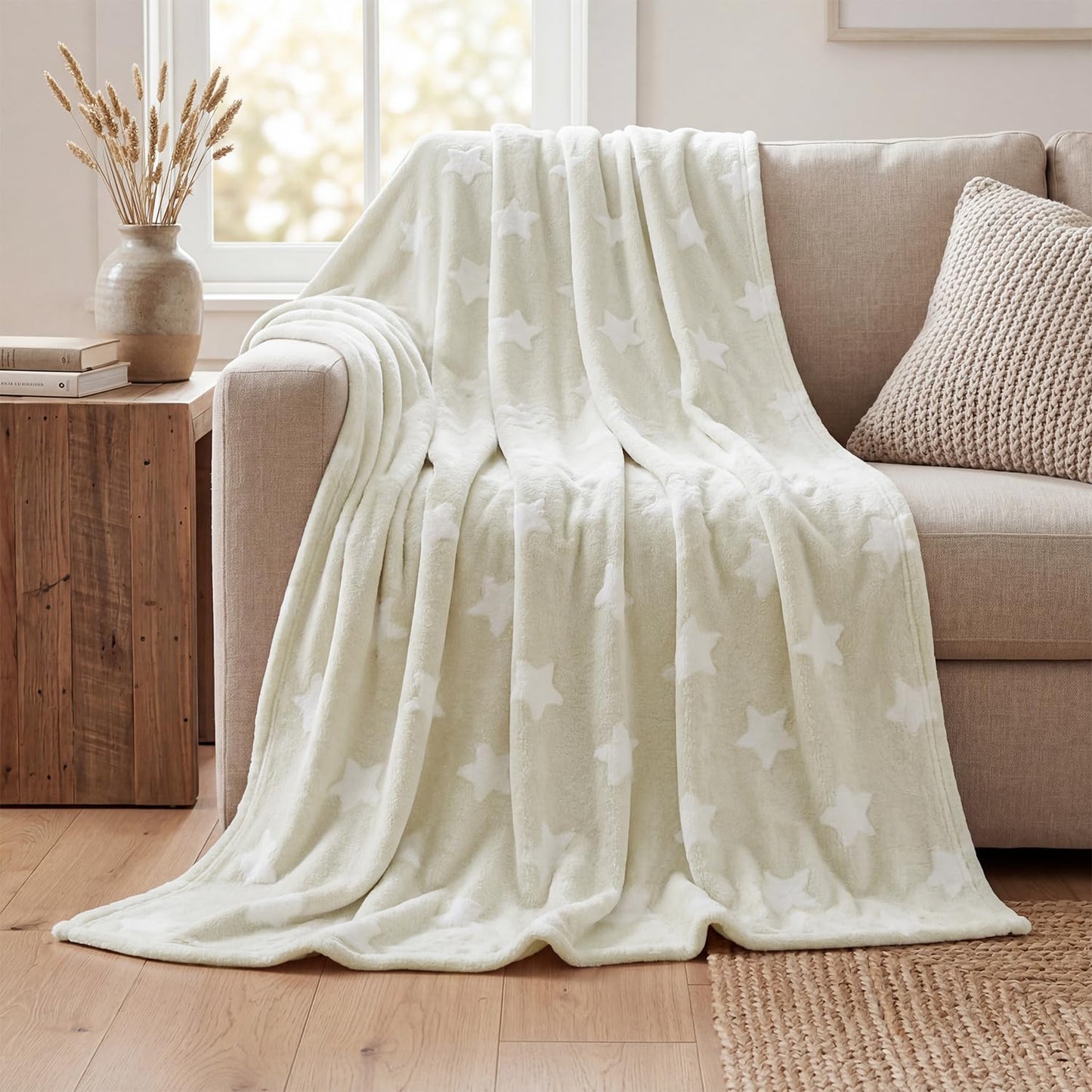 Horaldaily Stars Flannel Blanket Throw, Beige Stars Soft Fuzzy Plush Cozy Fleece Blankets for Couch Sofa Bed Lounging, Ideal Gifts for Kids Adults Self, 50x60