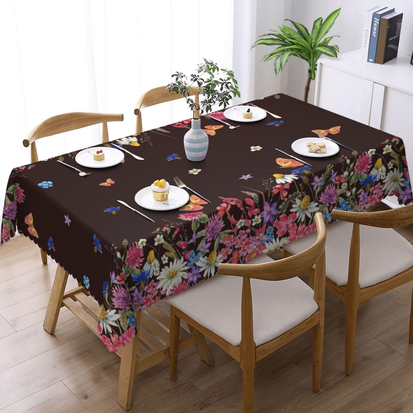 MENGFEISI Wildflowers Tablecloth Polyester Daisy Meadow Herbal and Butterfly Table Cover Square Botanical Floral Table Cloth Tablecloths Washable for Party Holiday Dinner Decor, 54" x 72"