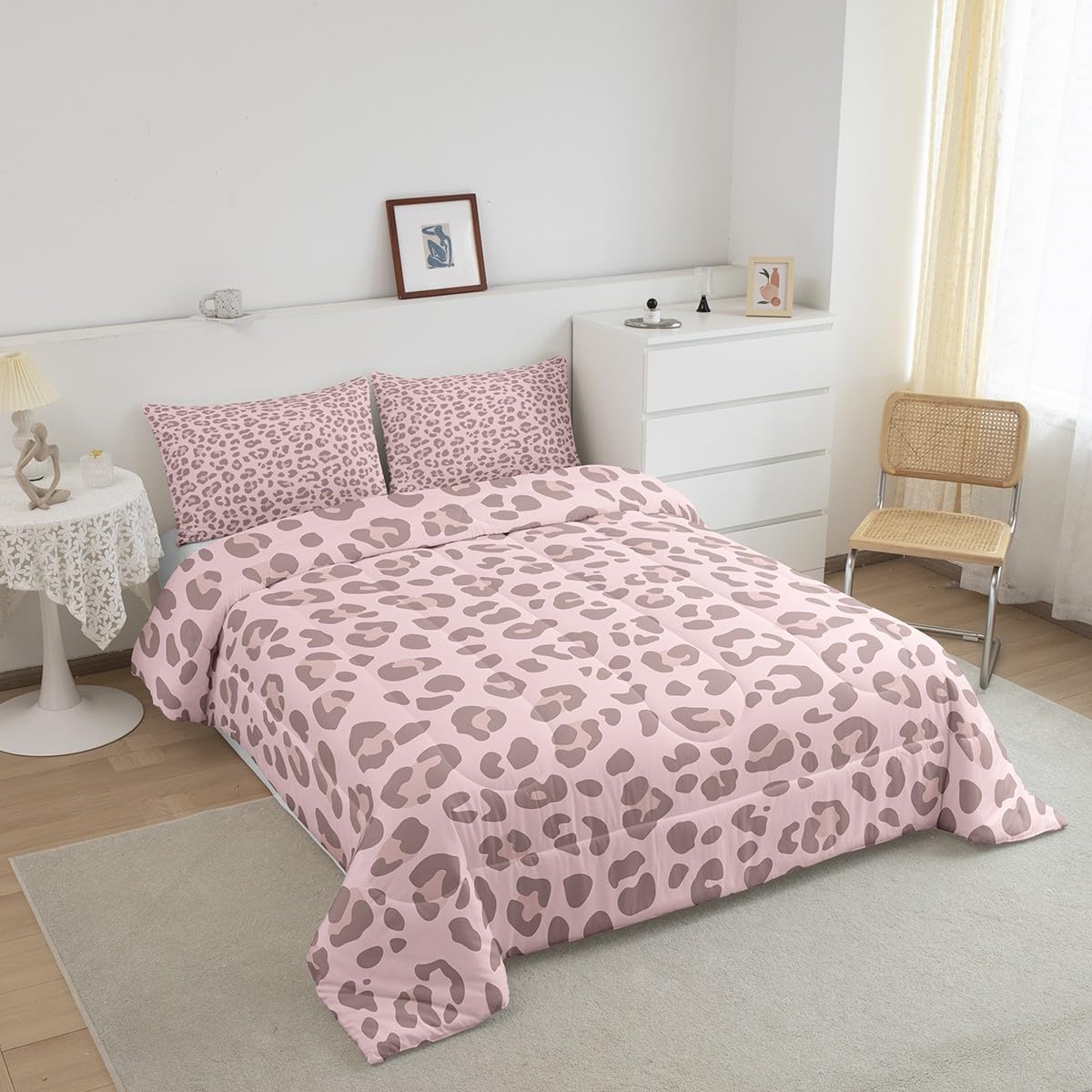 Pink Leopard Skin Comforter Leopard Print Comforter Set For Kids Boys Girls Africa Cheetah Printed Children Bedding Set Ultra Soft Decor Safari Animal Fur Pattern Duvet Set Twin Size Quilt Set