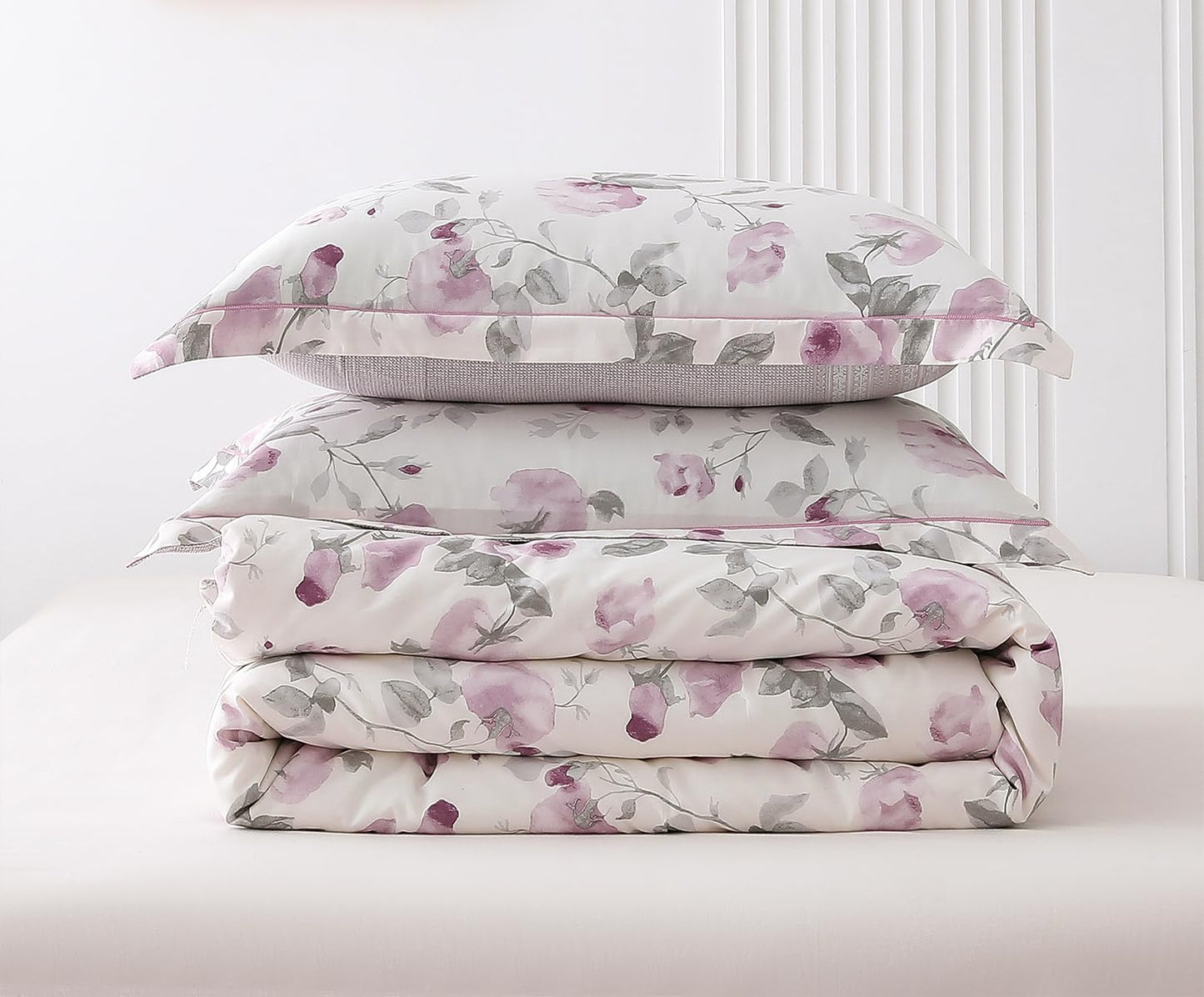 SLEEPBELLA Comforter Queen Size, 600 Thread Count Cotton White Print with Purple Flowers Reversible Comforter Sets, Down Alternative Bedding Set 3Pcs(Queen, Purple Floral)
