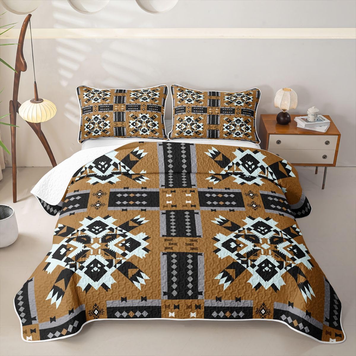 Caramel Tan Southwestern Lightweight Queen Quilt Bedding Set,Cooling Bedspread Coverlet,Aztec Tribal Black and White Geometric Quilted Blanket with 2 Pillow Shams,Soft Microfiber for Hot Sleepers