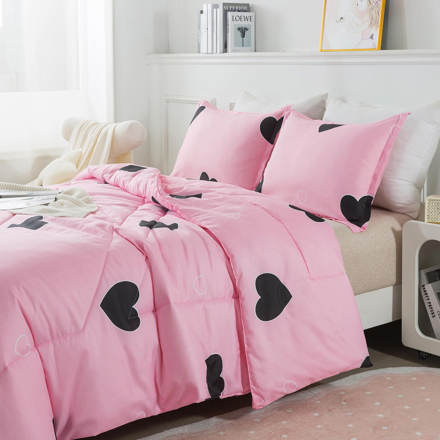 Caressma Girls Pink Comforter Set Twin Size - Blush Pink Cute Love Heart Print Comforter Bedding Set for All Seasons, Geometric Soft Microfiber Comforter Set with Pillowsham