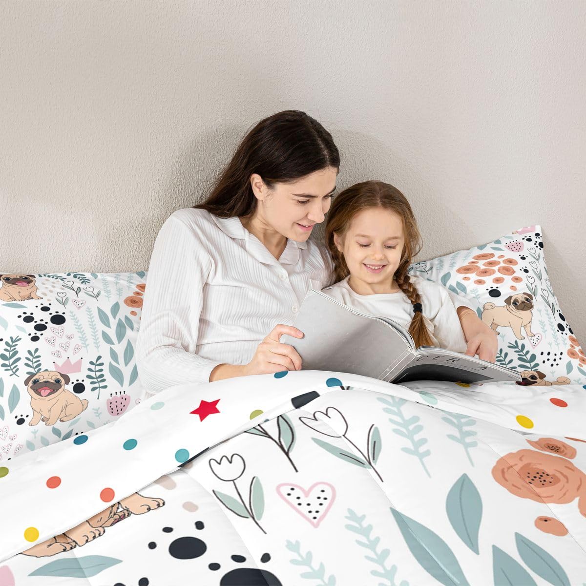Erosebridal Kawaii Dog Bedding Set,Cartoon Pug Dog Comforter Set Twin,Cute Love Heart Leaf Flower Comforter Set for Kids Girls Boys,Paw Print Pet Animals Quilt Duvet Insert with 1 Pillow Case