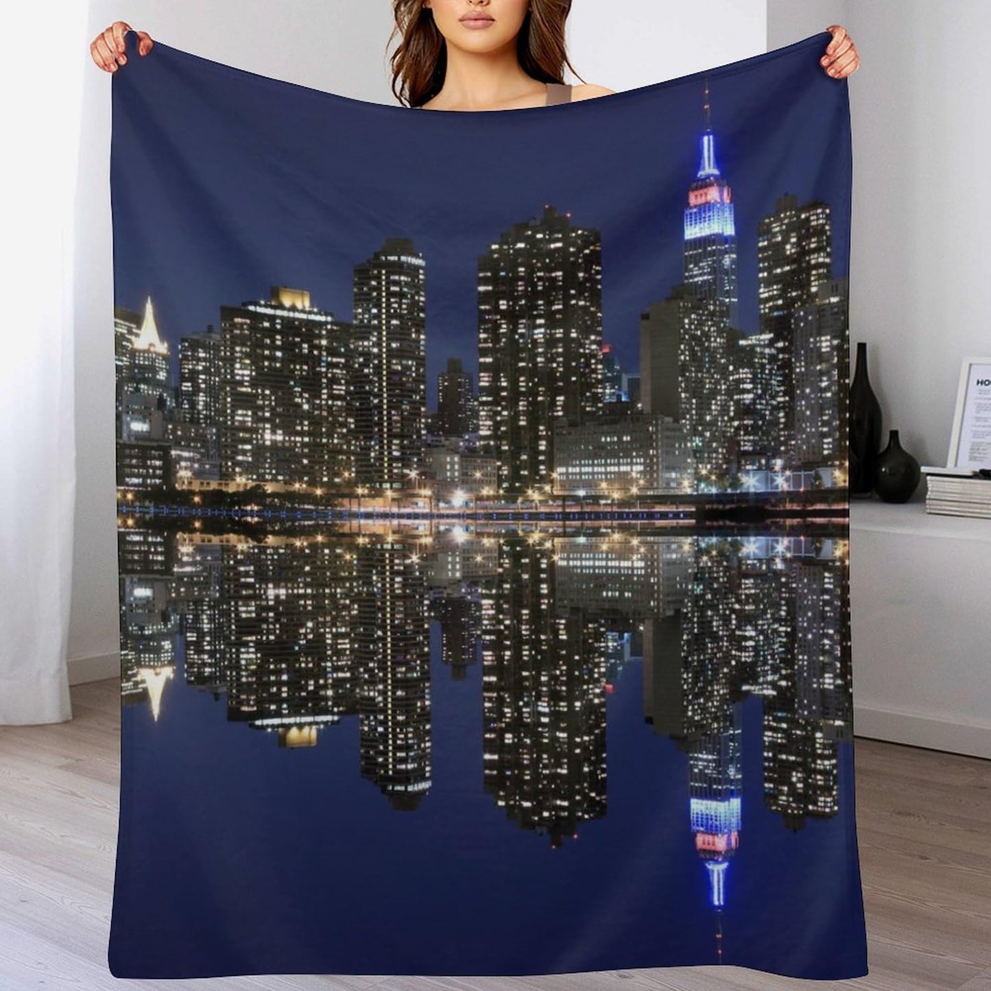 City Night Landscape Throw Blanket,New York Manhattan Cityscape Ocean Coast Scenery Pattern Soft Cozy Warm Flannel Blankets for Sofa Couch Bed Gifts for Lover Kids Boys Grils Women Adults 30x40 Inch