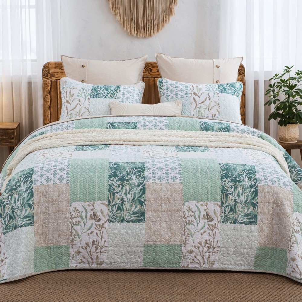 DAUAOTO 100% Cotton Quilt Set Queen Size, Farmhouse Printed Bed Coverlet Reversible Bedspread, Green Neutral Patch Pattern