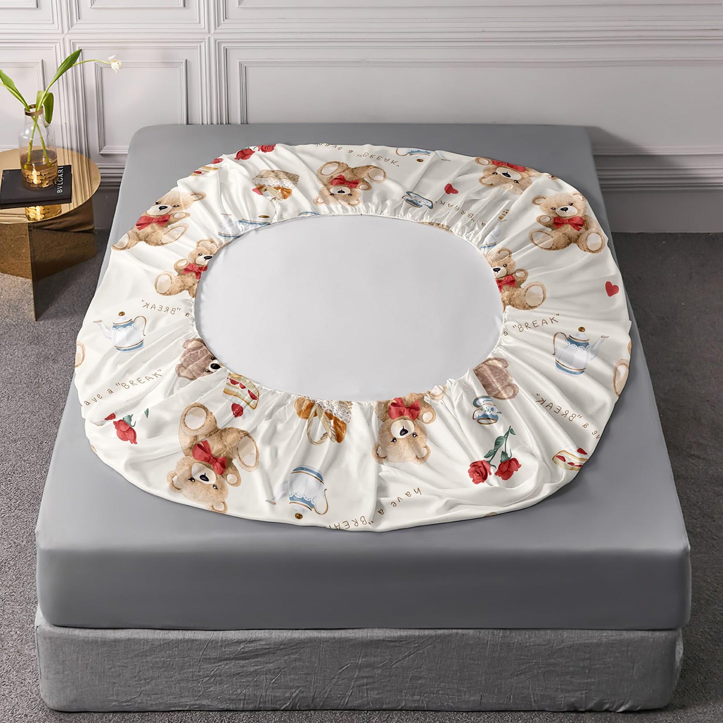 AILONEN Cute Teddy Bear Fitted Sheet Set Queen Size,Cartoon Desserts Red Rose Bed Sheet Set for Kids Girls,Kawaii Animal Theme Bow Tie Bear Fitted Sheet with 2 Pillowcases,3Pcs