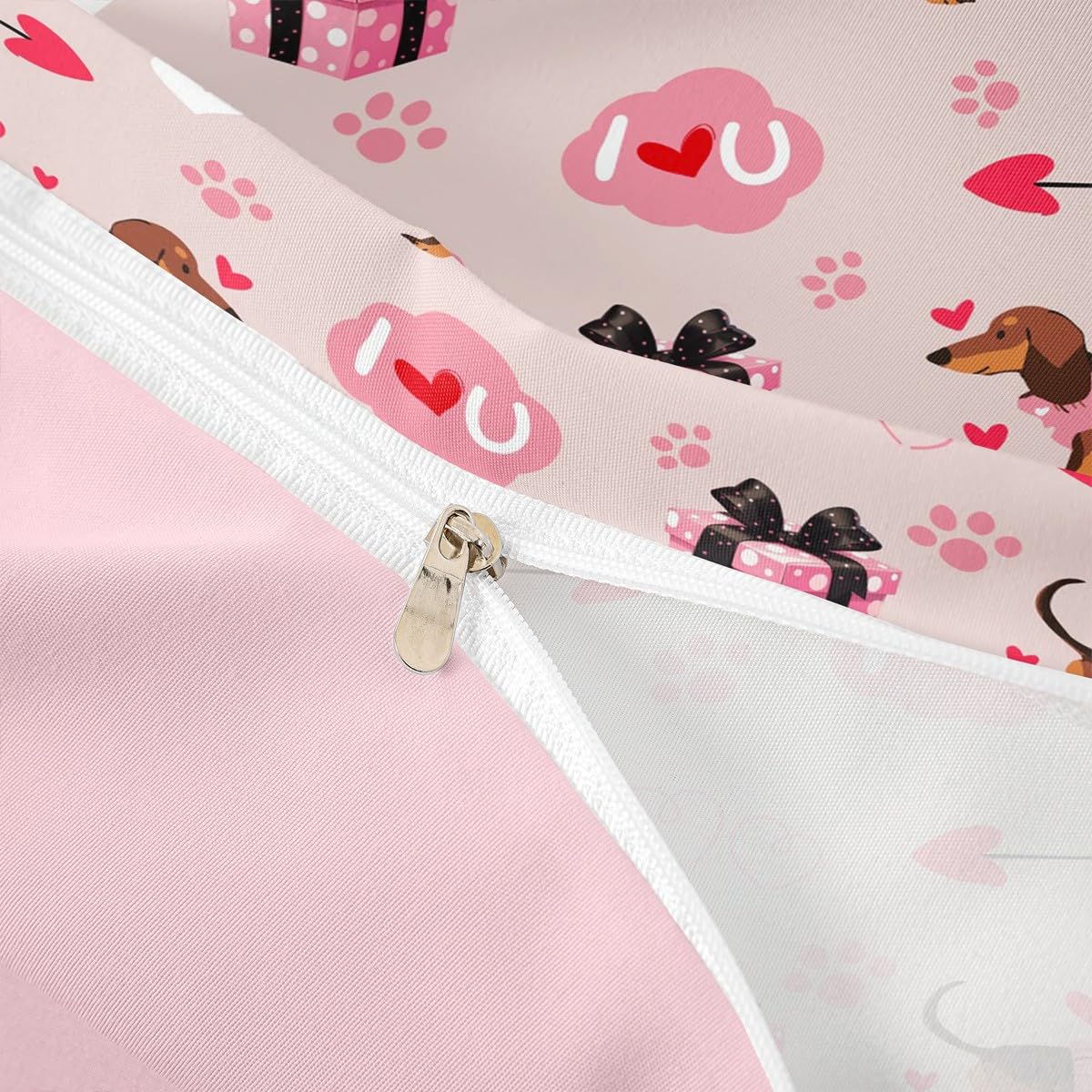 Cute Dachshund Bedding Sets King Size,Valentine's Day Duvet Cover Set 3Pcs for Kids Girls Boys Adult Room Decor,Pink Love Heart Print Comforter Cover Romantic Dog Paw Quilt Cover,2 Pillowcases