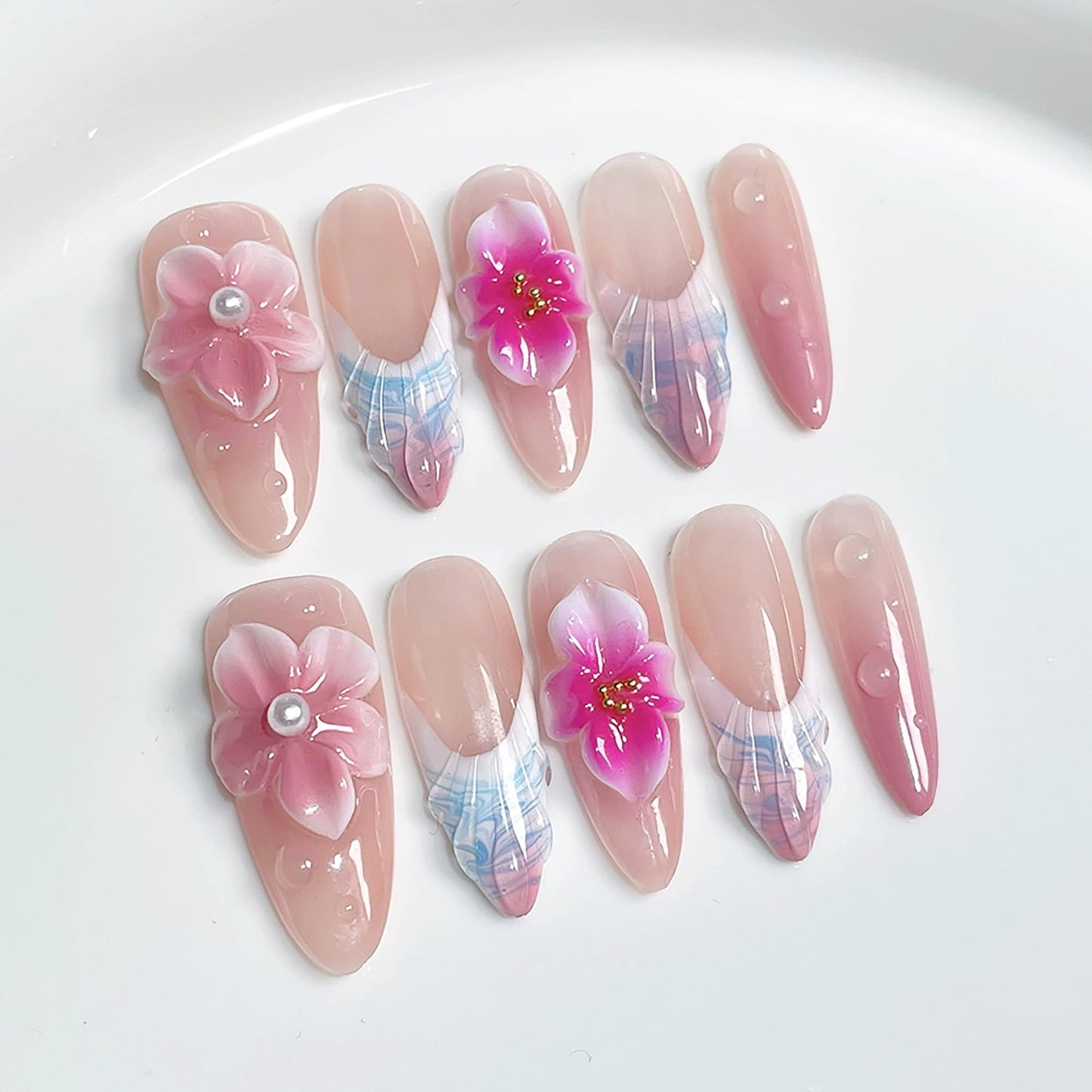 3D Floral Handmade Press on Nails Long Almond Press-On Nails Pink French Tip Fake Nails with Pearl Flower Design Reusable Acrylic Nails Press Ons Sparkly False Nails for Women Manicure (Size M)