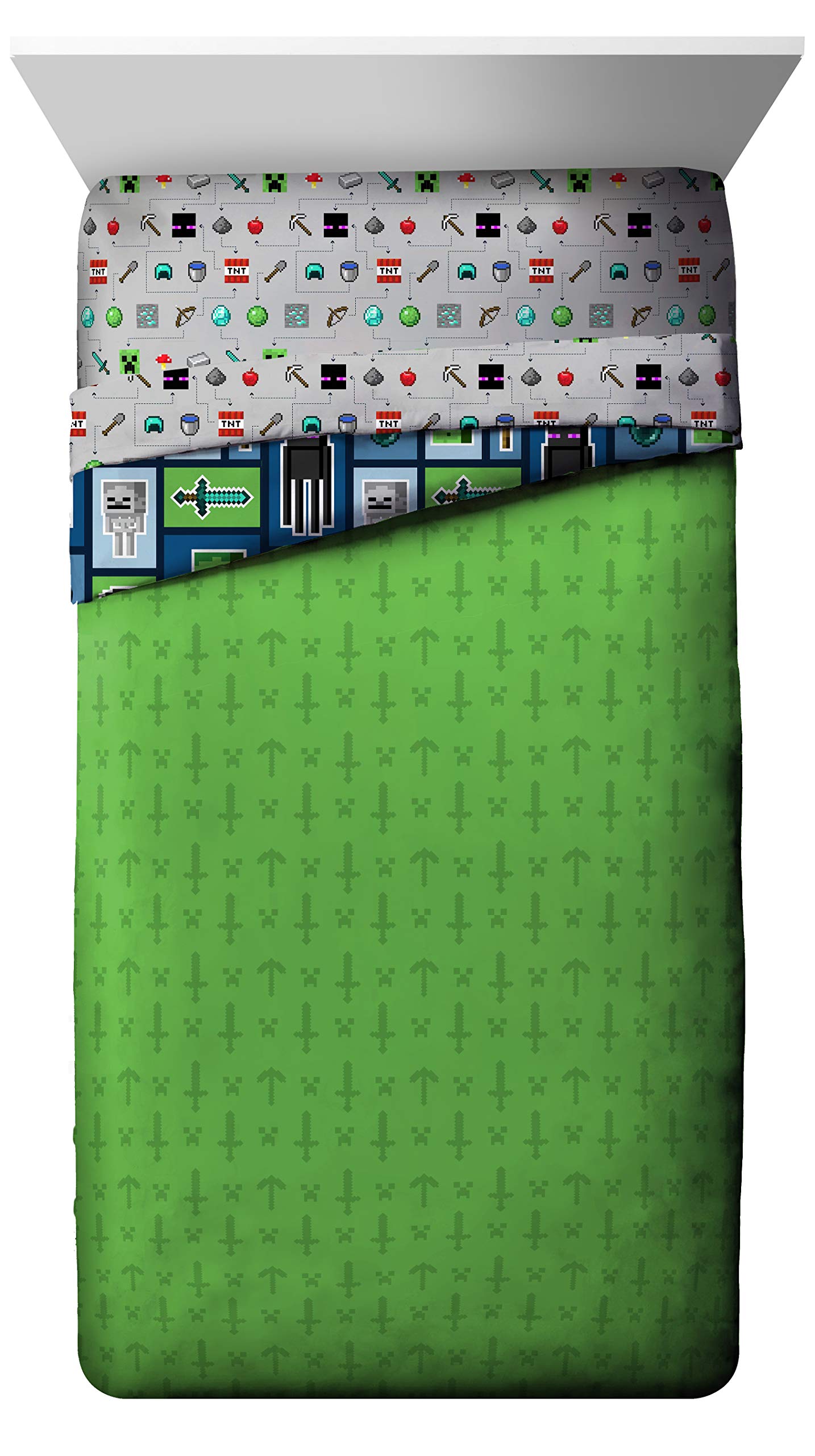 Jay Franco Minecraft Monster Hunters 5 Piece Full Bed Set - Includes Reversible Comforter & Sheet Set - Bedding Features Creeper - Super Soft Fade Resistant Microfiber (Official Minecraft Product)