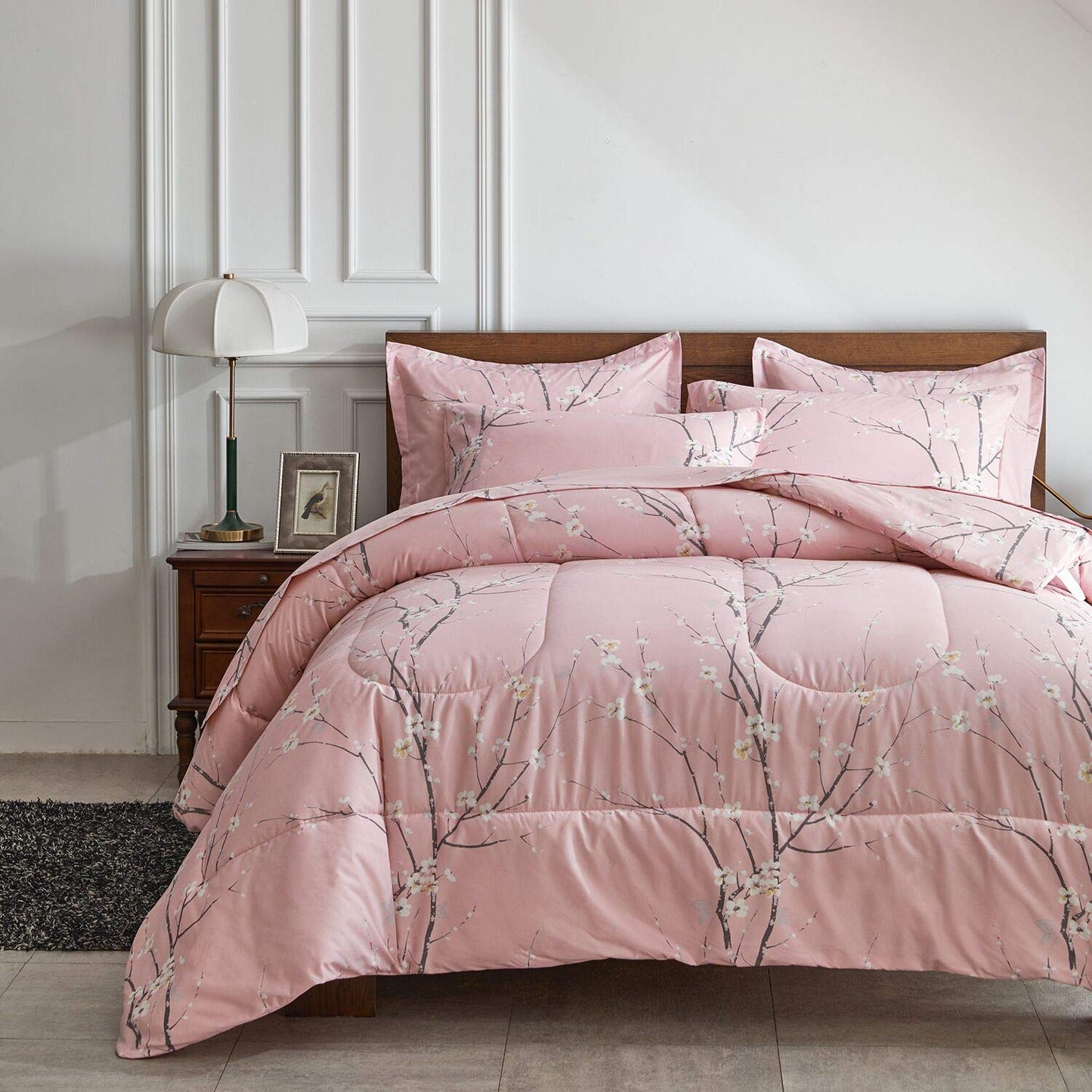 AIKASY Bed in a Bag 7 Pieces King Size - Floral Print - Soft Microfiber, Reversible Bed Comforter Set (1 Comforter, 2 Pillow Shams, 1 Flat Sheet, 1 Fitted Sheet, 2 Pillowcases)（Pink, King）
