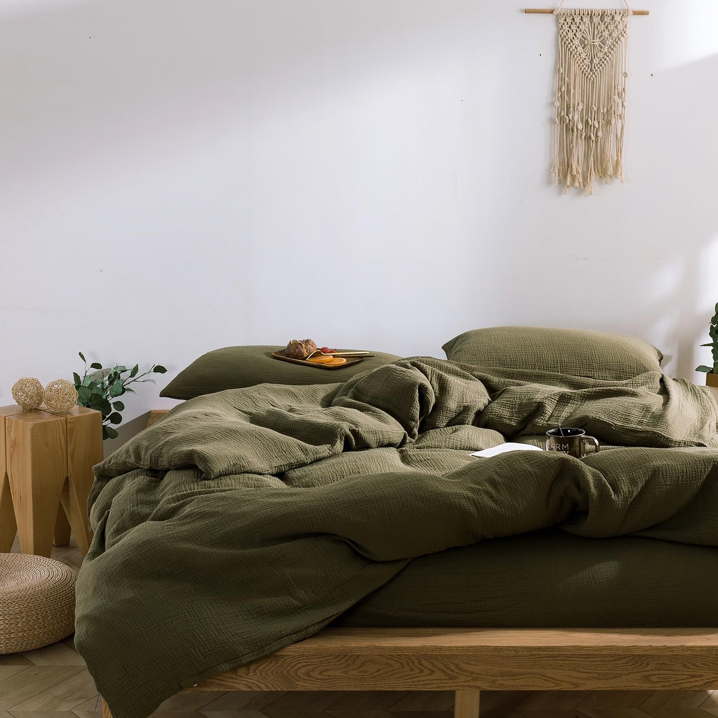 VM VOUGEMARKET Olive Green Duvet Cover Queen Size - 3 Pieces Muslin Cotton 3-Layer Guaze Textured Bedding Set, Includes 1 Duvet Cover 90x90 Inches with Zipper Closure & 2 Pillowcases