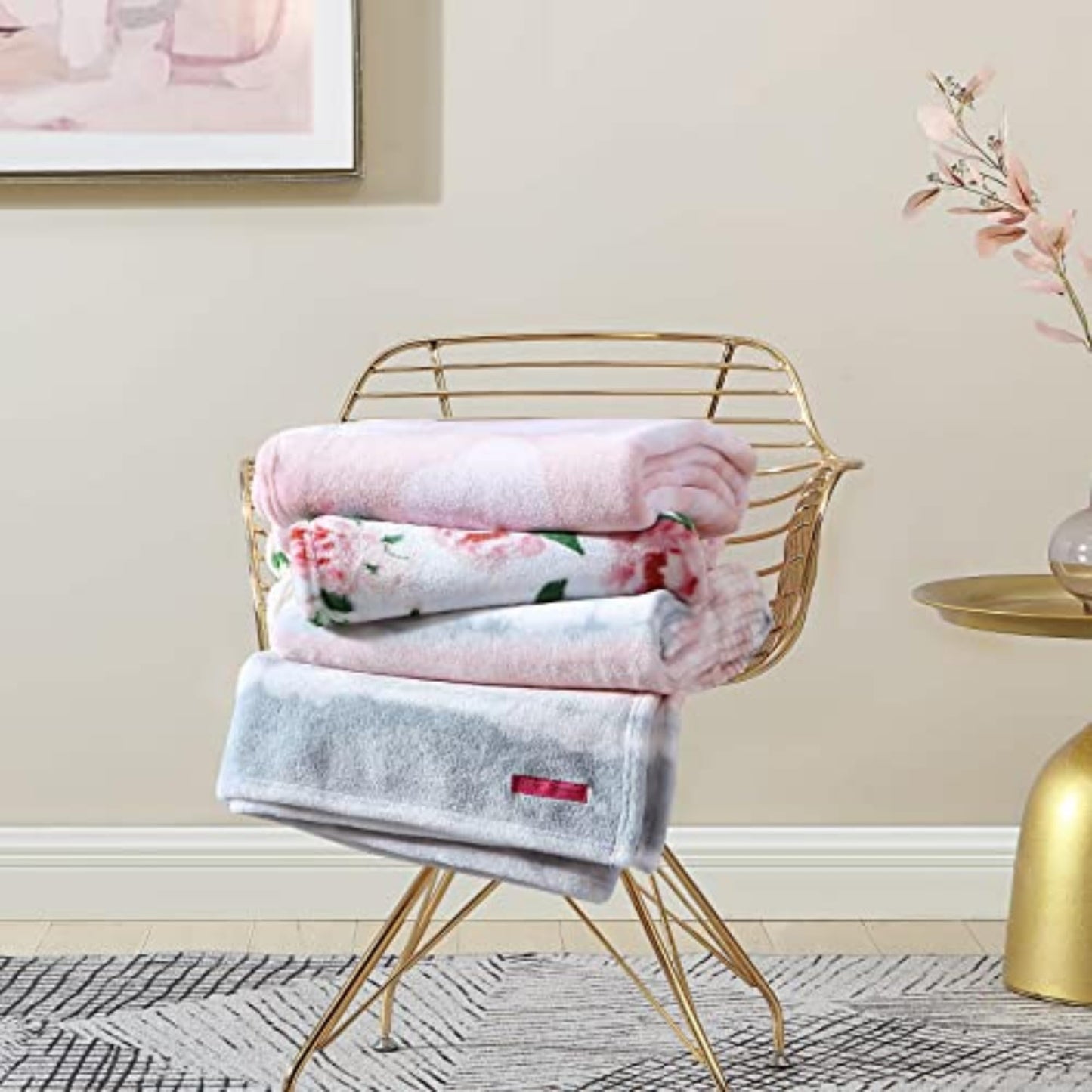 Betsey Johnson - Throw Blanket, Buttery-Soft Throw Blanket for Couch or Bed, Boldly Plush & Oversized Bedding (Dotted Heart Pink, 50" x 70")