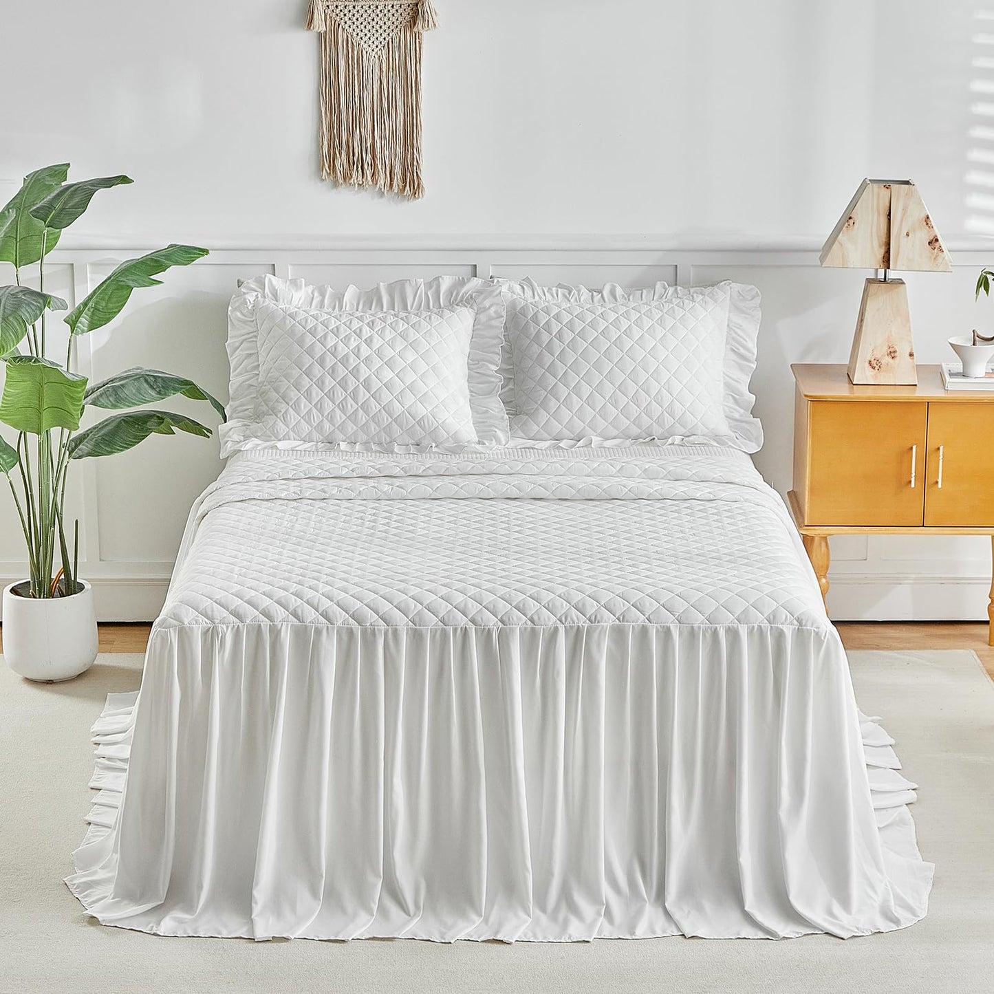Ruffle Skirt Bedspread Set - 30" Long Drop - Vintage Chic Ruffled Summer Coverlet Bed Spreads Quilt Boho Bedding Farmhouse Style Lightweight Luxurious Rustic 3 Piece Set Queen Size White