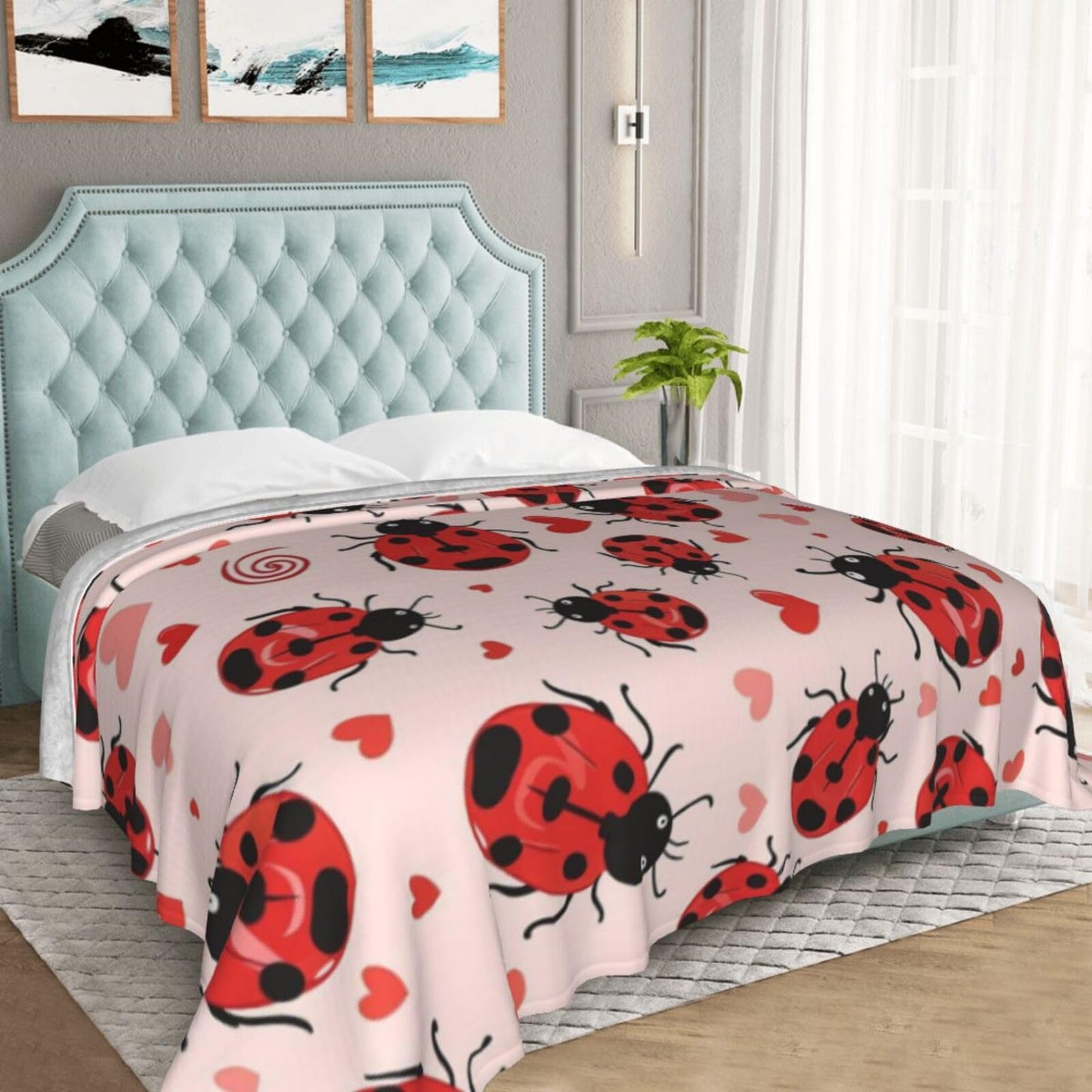Ladybug Blanket, Gifts for Women, Insect Ladybug Print Soft Lightweight Throw Blankets for Kids Girls, Travel Bed Living Room Decor, 50x60in