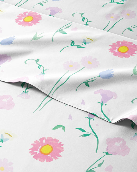 Kids Queen Size Bed Sheet Set - 4 Piece Kids Loft Bed Sheets - Floral Flower Themed Bedding - Soft, Cute - Breathable & Machine Washable - Pretty Pink Flower Bed Set for Boys, Girls, Teens & Toddlers