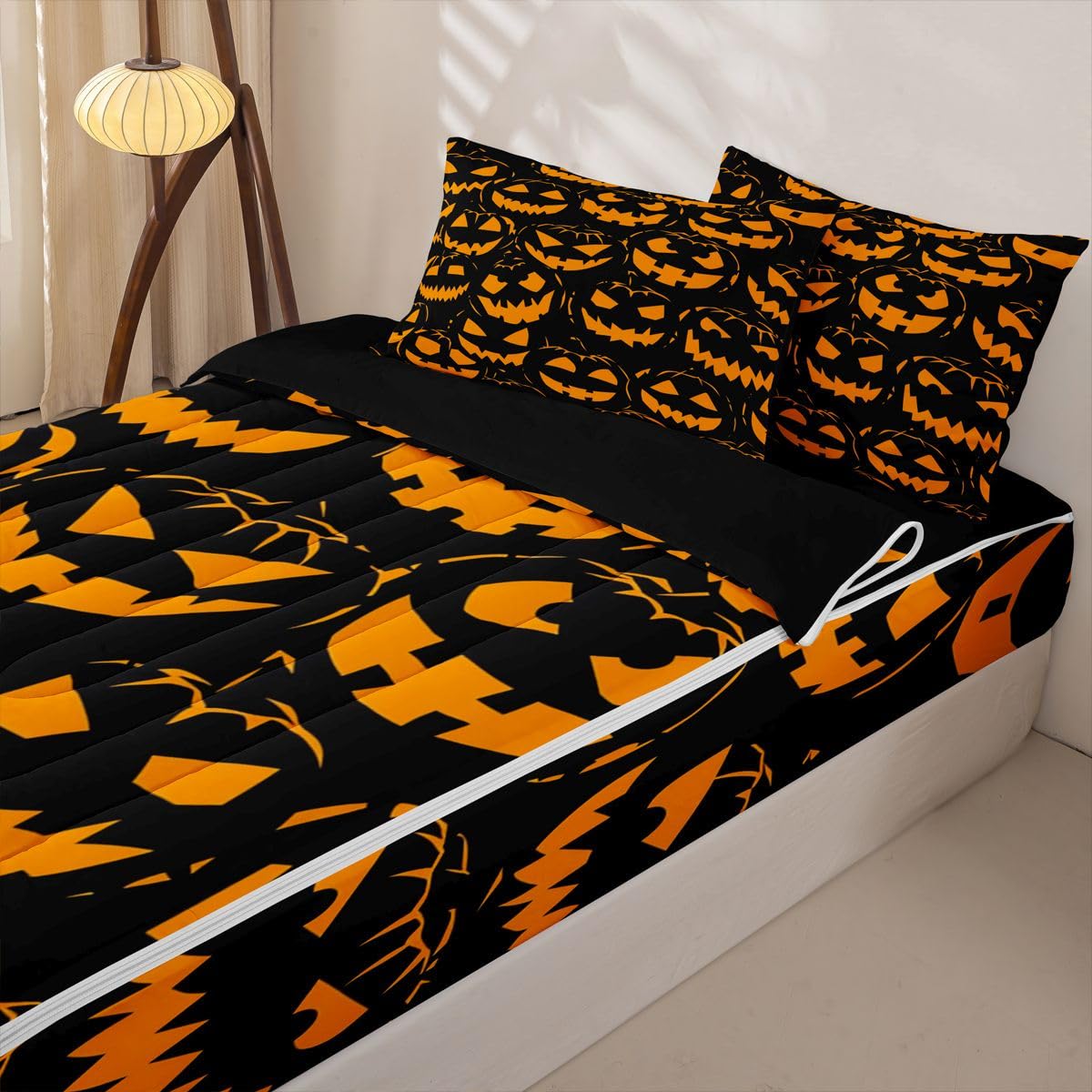 Feelyou Spooky Pumpkin Zipper Bedding Queen Halloween Themed Bedding Sets for Kids Boys Girls Trick or Treat Comforter Set with Fitted Sheet 2 Pillowcases Graveyard One Zipper Bed Set for All Seasons