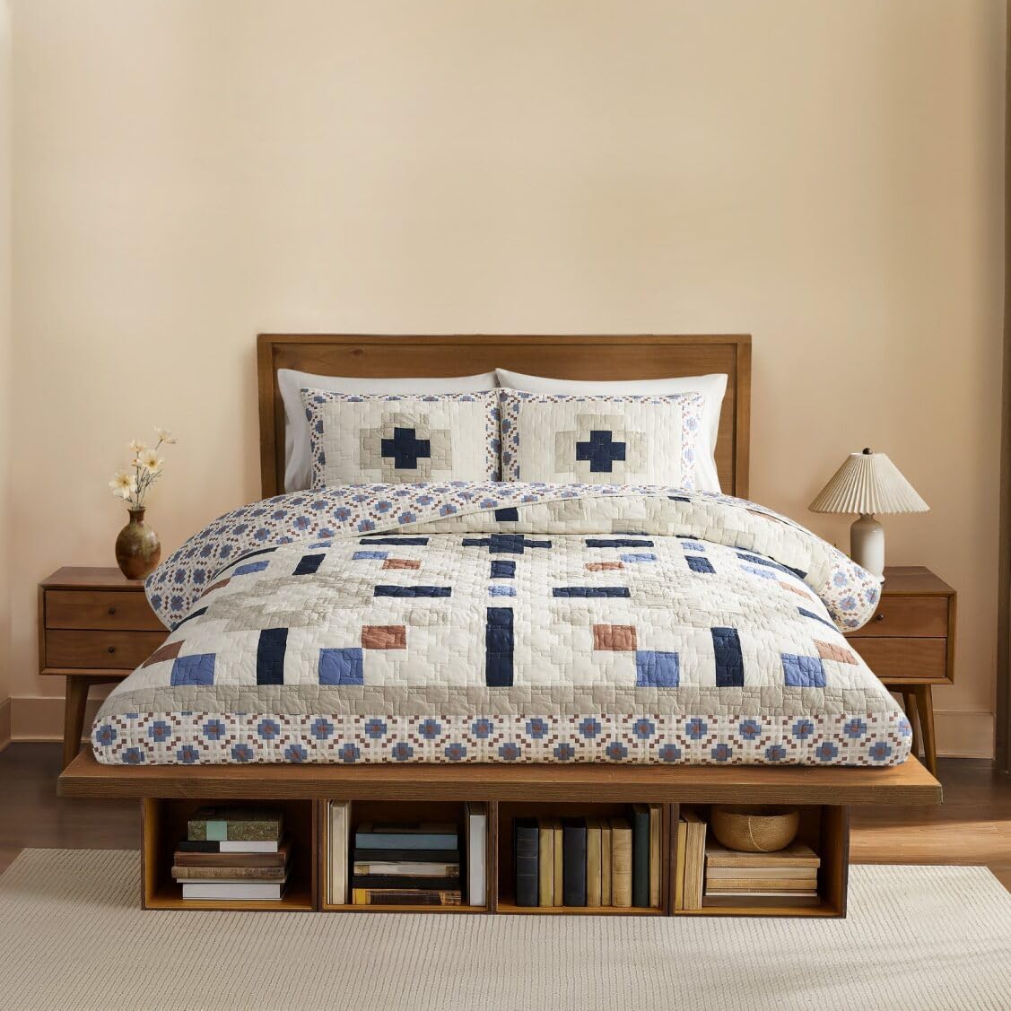 Pendleton King Quilt Set – 100% Cotton 3 Piece Quilt Set with Shams, Soft Lightweight Bedding for King Size Bed, White & Blue Patterned Comforter Alternative, King Bedding Set (Meadow Summit)