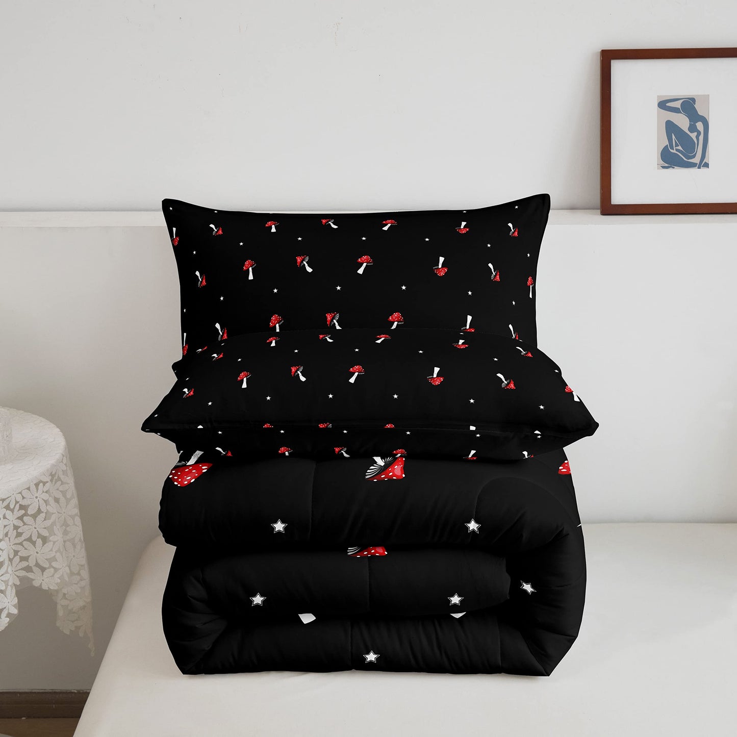 Cute Mushroom Kawaii Comforter Set Queen Kid Cartoon Bedding Set Red Mushroom Duvet Set Farmhouse Botanical Reversible Quilt Set Lovely Natural Wild Plants Comforter Set For Bedroom Decor, Black