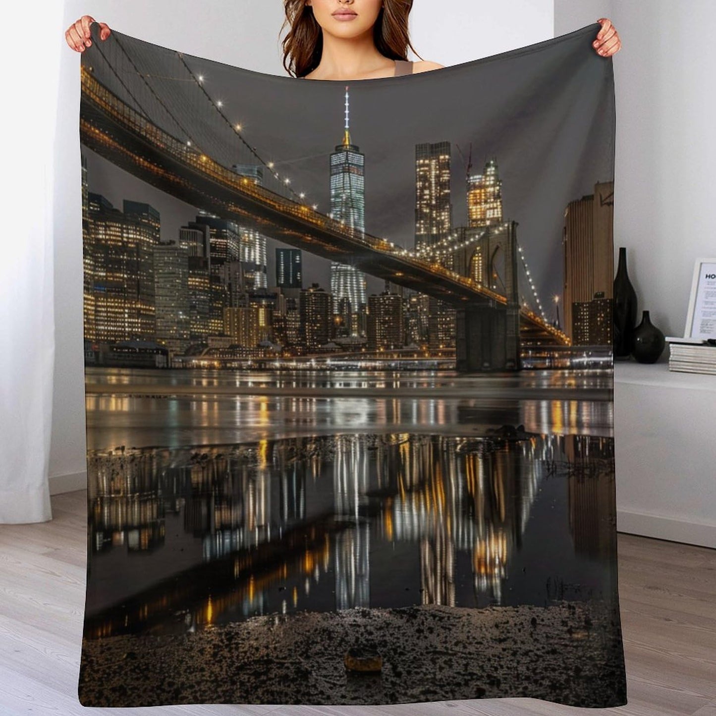 TOWINSFB Novelty City Skyline Flannel Throw Blanket, Soft Lightweight Cozy Warm Bridge River Night Cityscape Blanket for Couch Bed Travel- 30"x40"