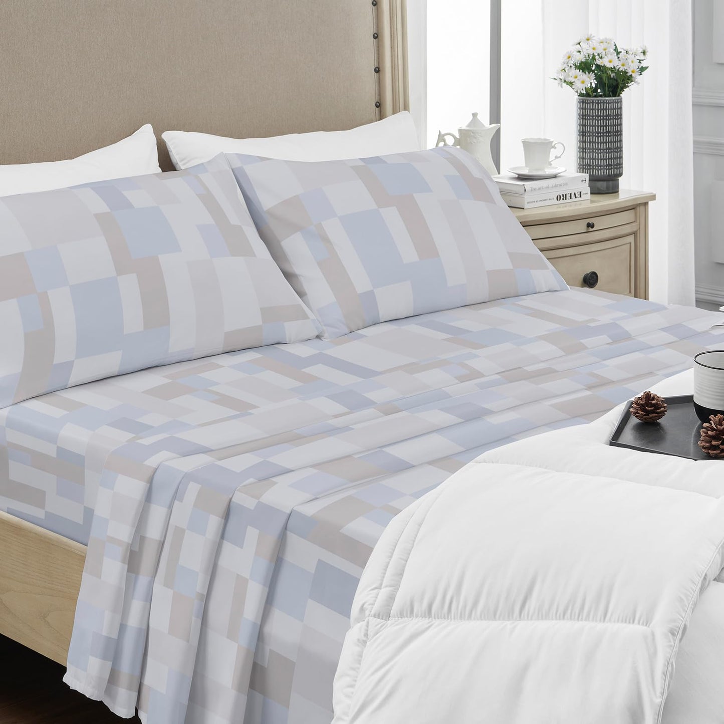 YIYEA King Size Sheets Set, Premium Double Brushed Microfiber Bed Sheet Set for All Season, Soft Breathable, 16" Deep Pocket, Shrinkage and Fade Resistant, 4PC, King