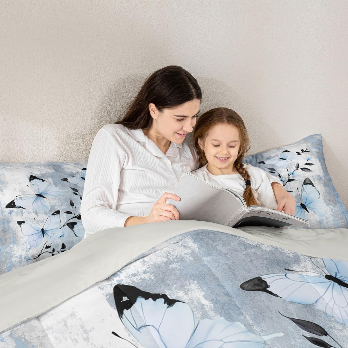 Erosebridal Blue Butterfly Queen Comforter Set Butterflies Wild Flying Animals Bedding Set Abstract Oil Painting Bed Set Watercolor Rustic Farmhouse Quilt Set Ombre Blue Grey Design for Adults