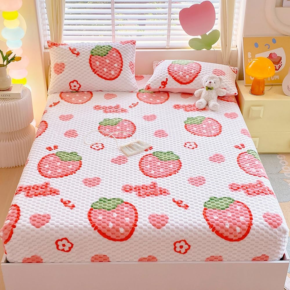 ZIQINPSQ Cozy Fleece Fitted Sheet Full Size - Ultra Soft Fuzzy Bed Sheets for Winter, Deep Pocket 15'' Velvet Plush Bottom Sheet Only (Anti-Static & Warm), Strawberries