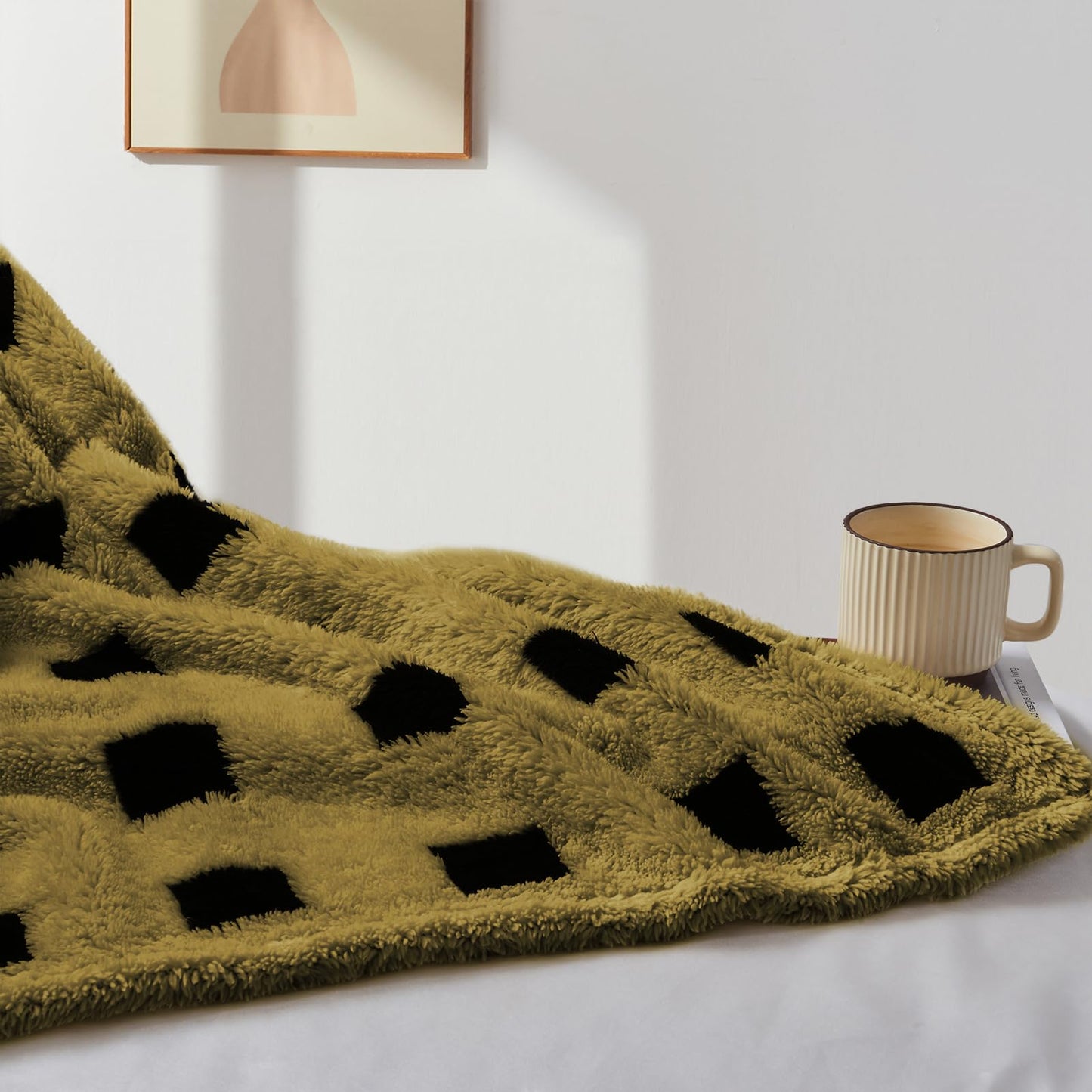 PLEVONITH Fleece Blanket for Couch for Bed320GSM - Olive Green Checkered Blanket Throw, Christmas Blanket Cozy Blankets for Women Gift, 50x60 Inches