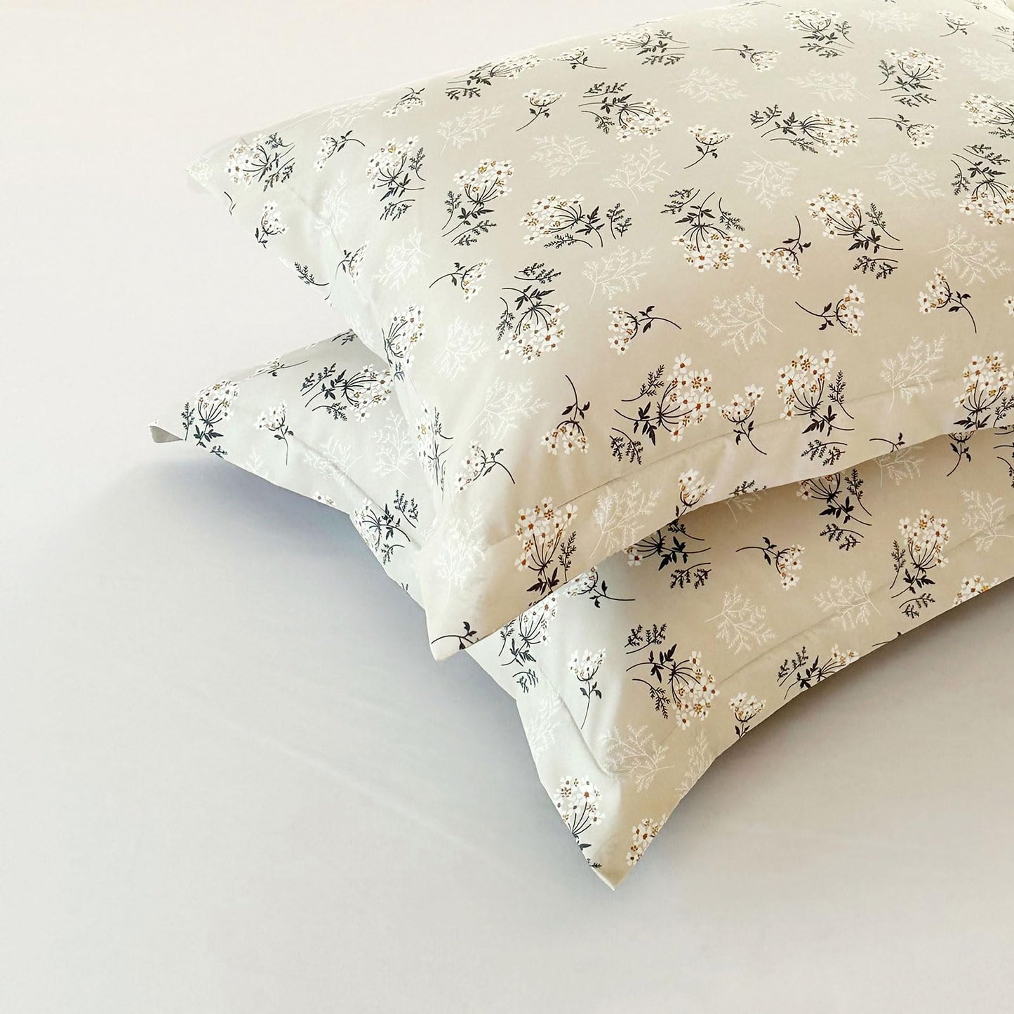 EAVD Boho Floral Comforter Set Queen Soft Washed Microfiber Garden Beige Floral Bedding Queen Comforter Set Reversible Botanical Bedding Set with 2 Pillowcases