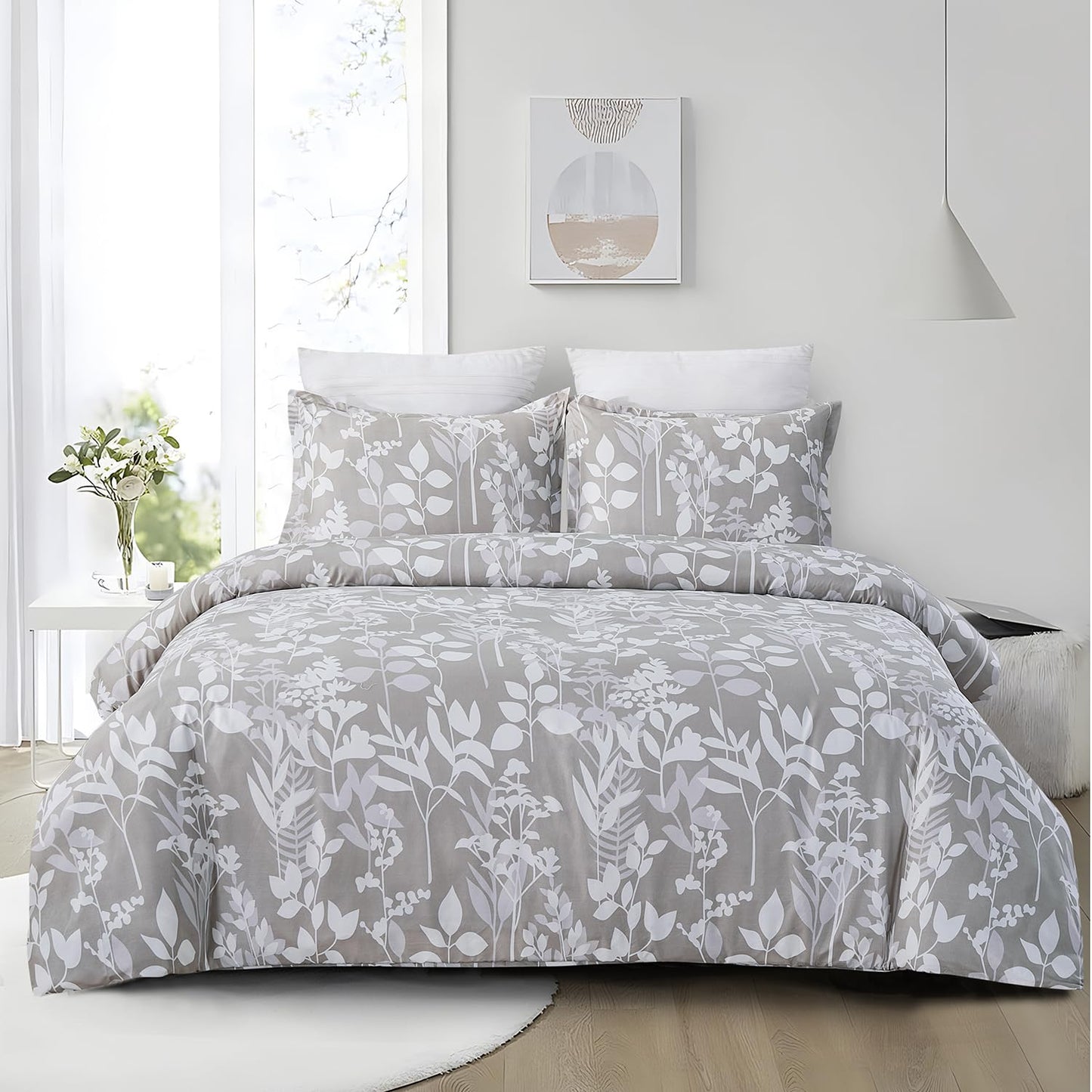 Vaulia Soft Microfiber Floral Duvet Cover King Size, Grey Botanical Print Pattern, Lightweight and Breathable Reversible Design, 3-Piece Set (1 Duvet Cover 2 Pillow Shams)
