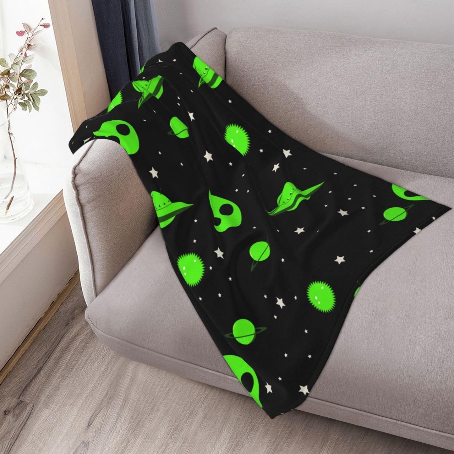 Green Alien Universe Wondrous Cosmos Planet and Stars Throw Blanket Gifts Soft Warm Fleece Blankets for Bed Chair Car Sofa Couch Bedroom 50 X40 Inch
