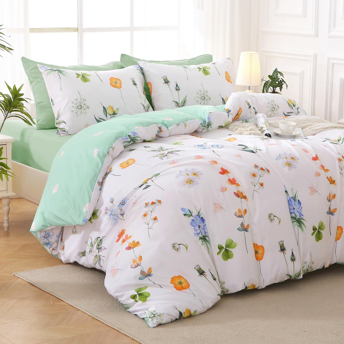 MUXHOMO Multi Flower Bed in a Bag Queen 7 Pieces, Queen Comforter Set Reversible Botanical Flowers Design, Ultra Soft & Breathable Bedding Sets with Comforter, Sheets, Pillowcases & Shams