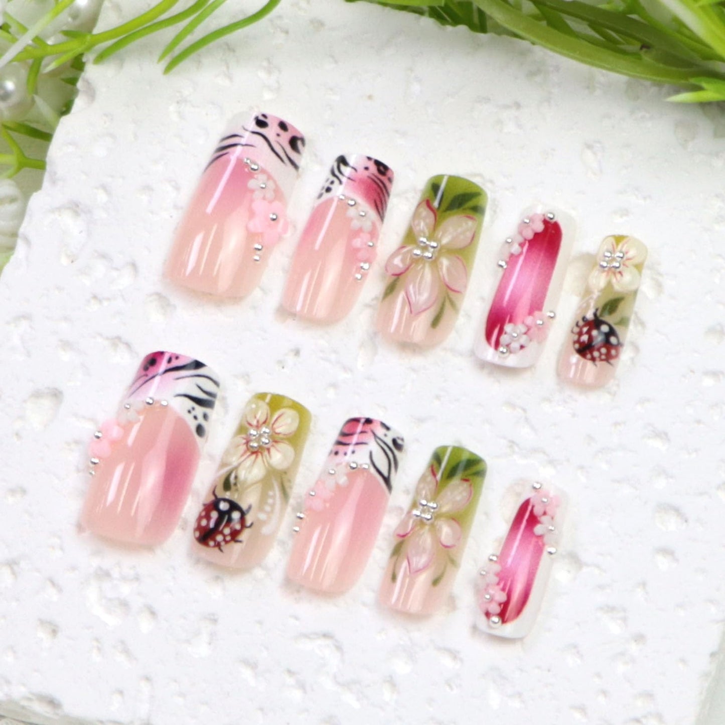 Spring Press on Nails Medium Square Fake Nails with 3D Flower Pearl Designs French Tip Nails Press ons Green Gradient Acrylic Nails for Women 24Pcs