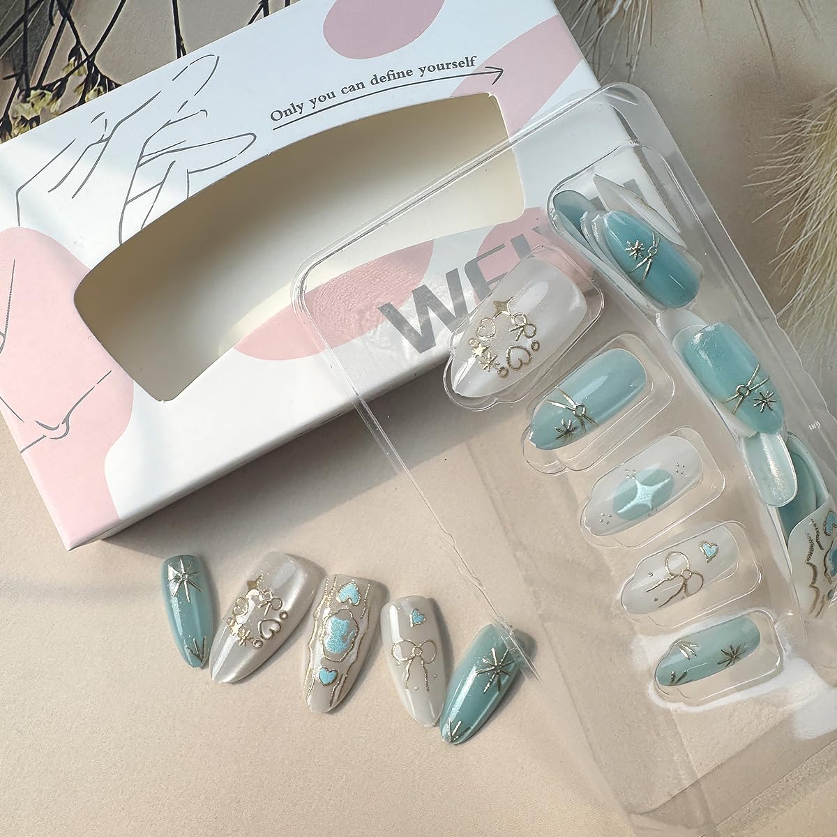 WBRRFJJ 30Pcs Cat Press On Nails Short Almond Acrylic False Nails Blue Cute Cat with Star Rhinestones Design Glitter Handmade Full Cover Artificial Glue on Nails Spring Summer Stick on Nails for Women
