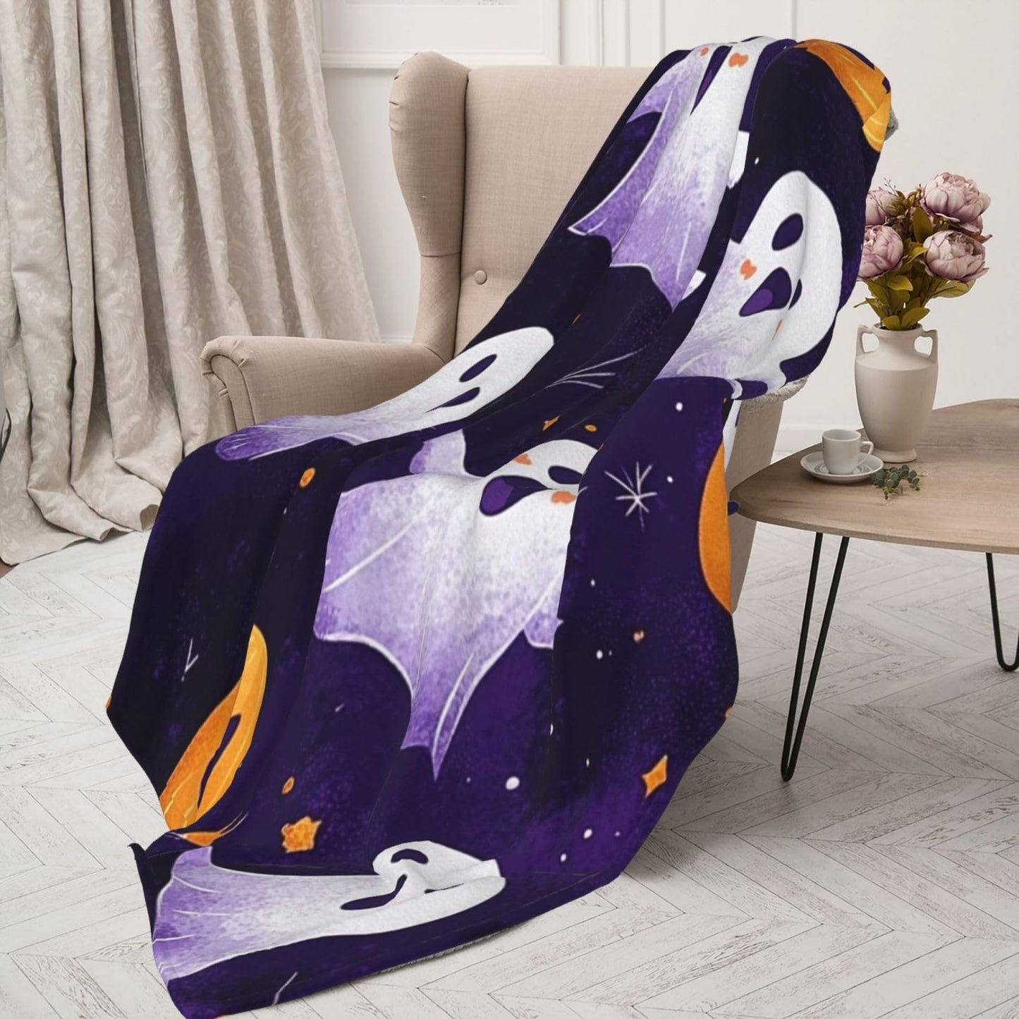 CDSASHCA Spooky Cute Flannel Blanket,Soft Fleece Throw with Smiling Ghosts Motif,Lightweight & Warm,Ideal for Fall Snuggles Or Festive Presents,Vibrant Design,Gifts for Friedns and Family 60X80 Inch