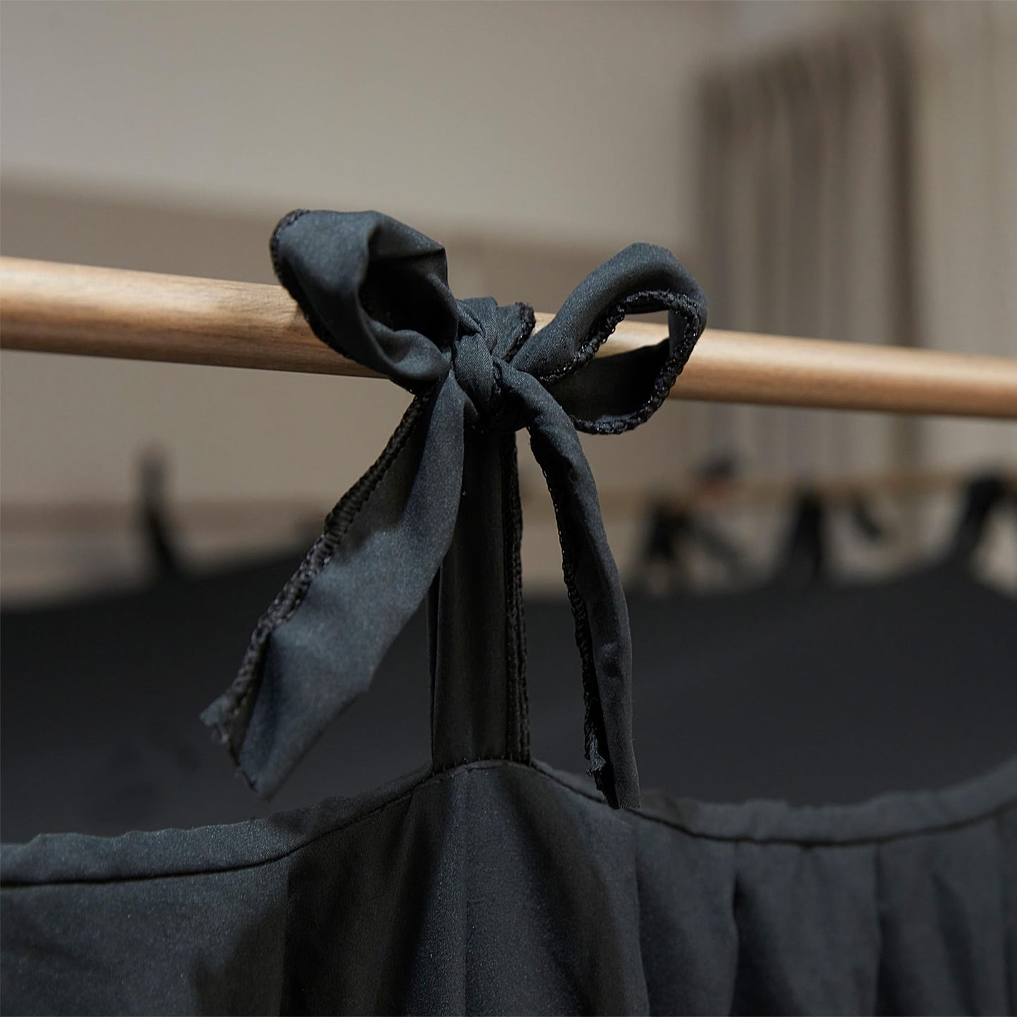 AIOOO 4 Corners Post Princess Curtain Bed Canopy Double Layer Cozy Mosquito Net Mesh and Cloth for Girls Adults Bedroom Decoration (Double-Black/Black, 78" W*86" L*82"*H/(King))