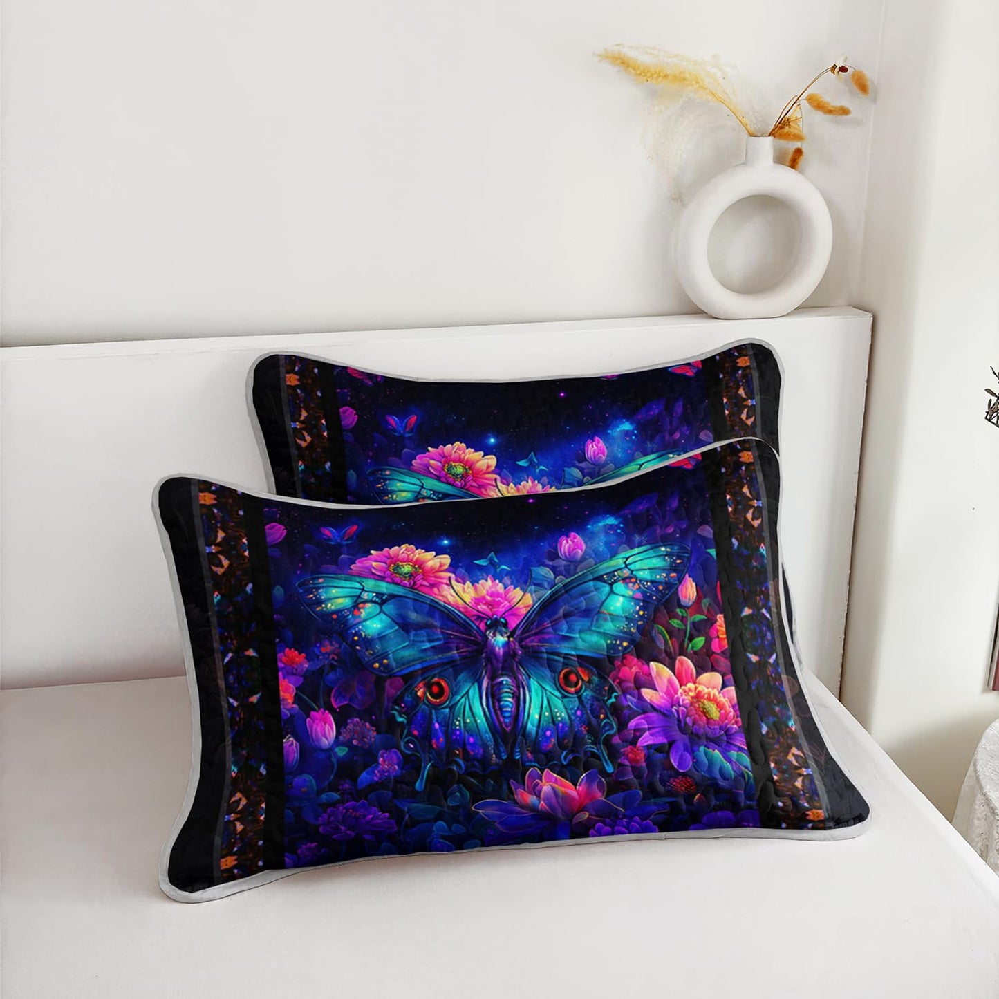 UEVBF Fascinating Butterfly King Size Quilt Set,Dark Blue Floral Pattern Bedding Sets 3 Pieces with 2 Pillowcases,Lightweight Soft Boho Bedding for All Season.
